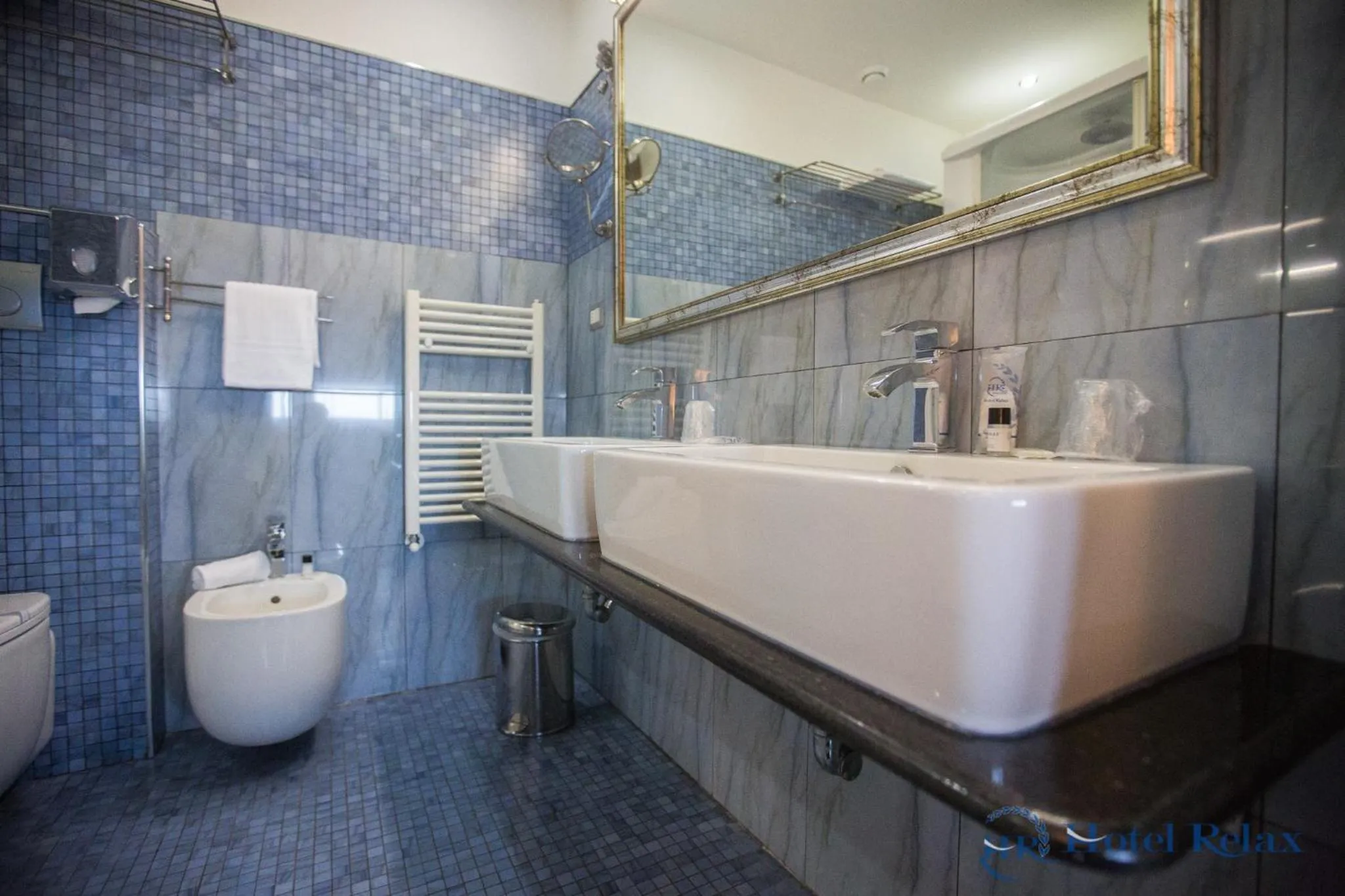 Toilet in Hotel Relax Roma Nord