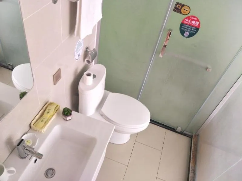 GreenTree Inn Henan Shangqiu Liangyuan District Railway Station Express Hotel