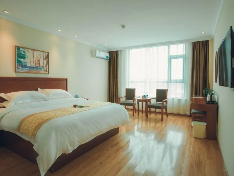 GreenTree Inn Henan Zhoukou Huaiyang County Longdu Avenue Xihe Square Express Hotel
