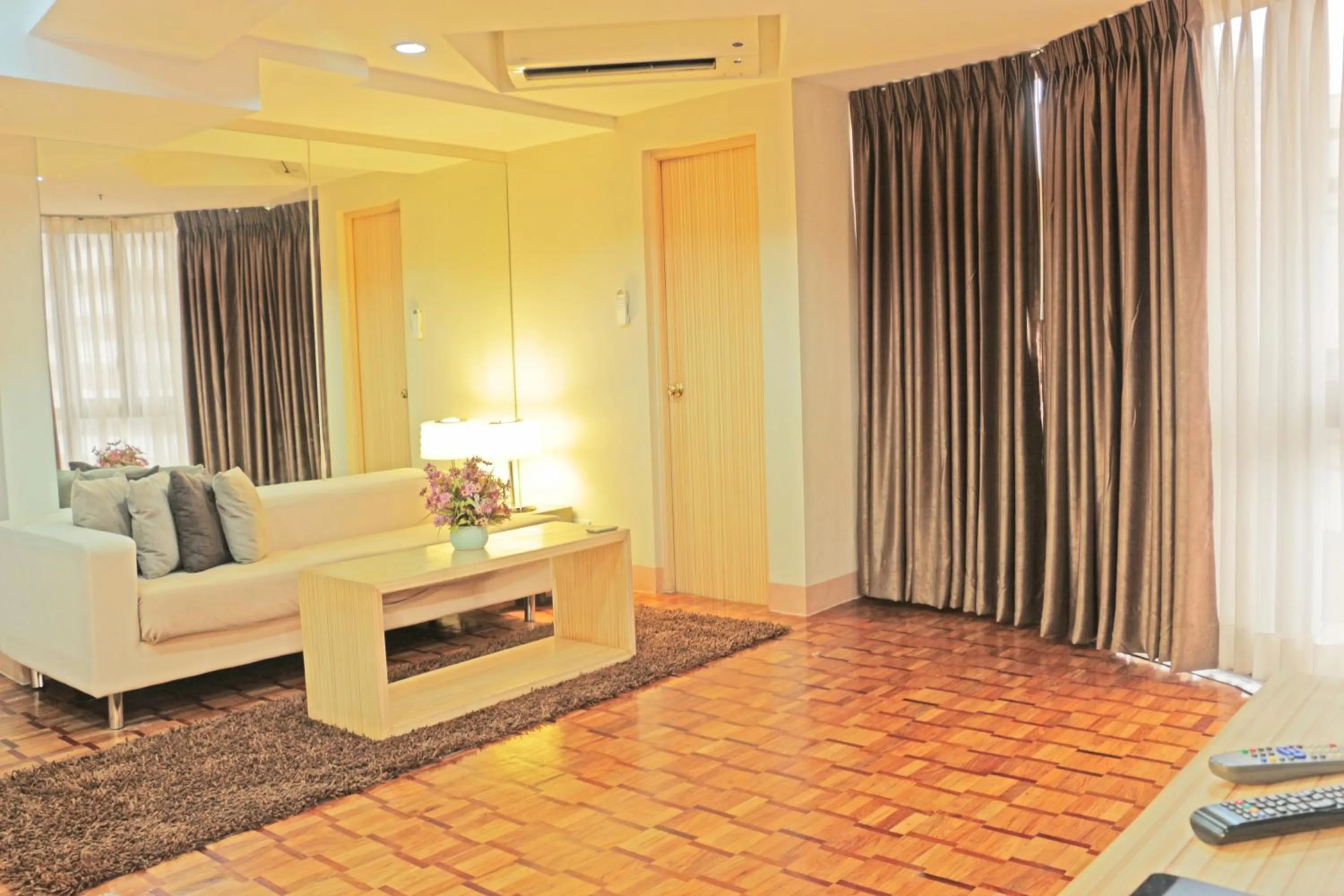 Living room in Prince Plaza II Condotel