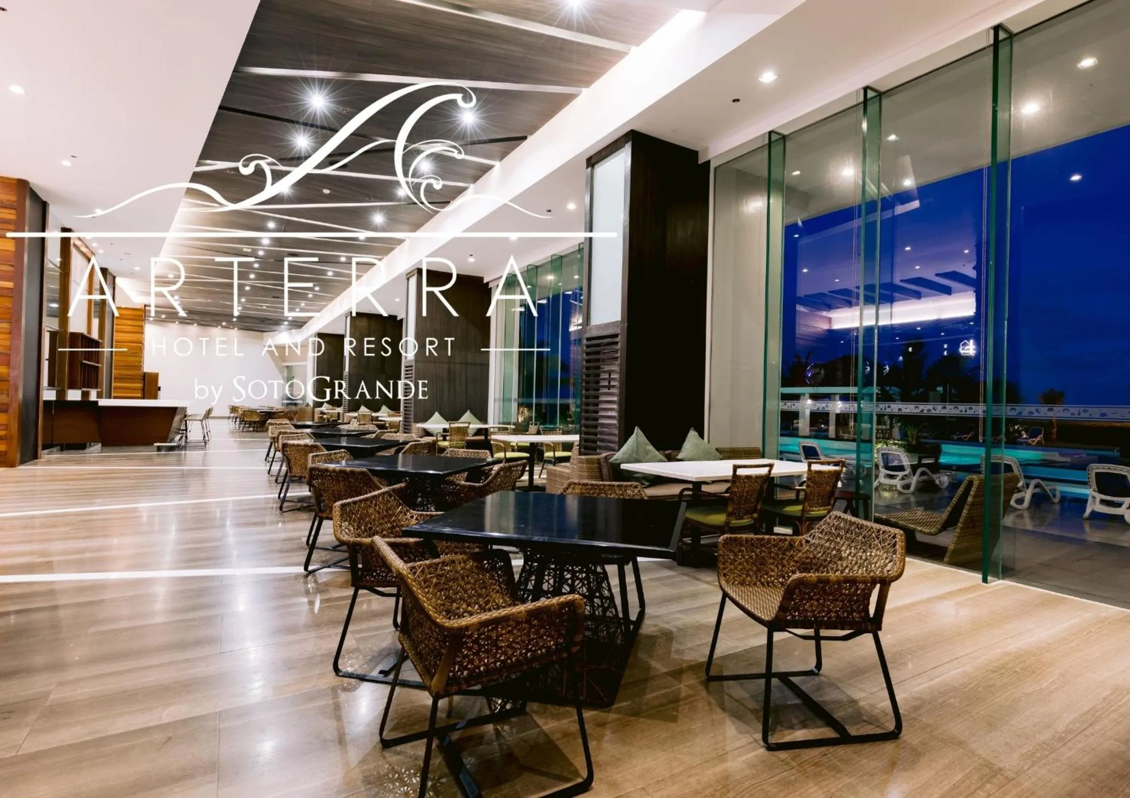 Restaurant/places to eat in Arterra Hotel and Resort