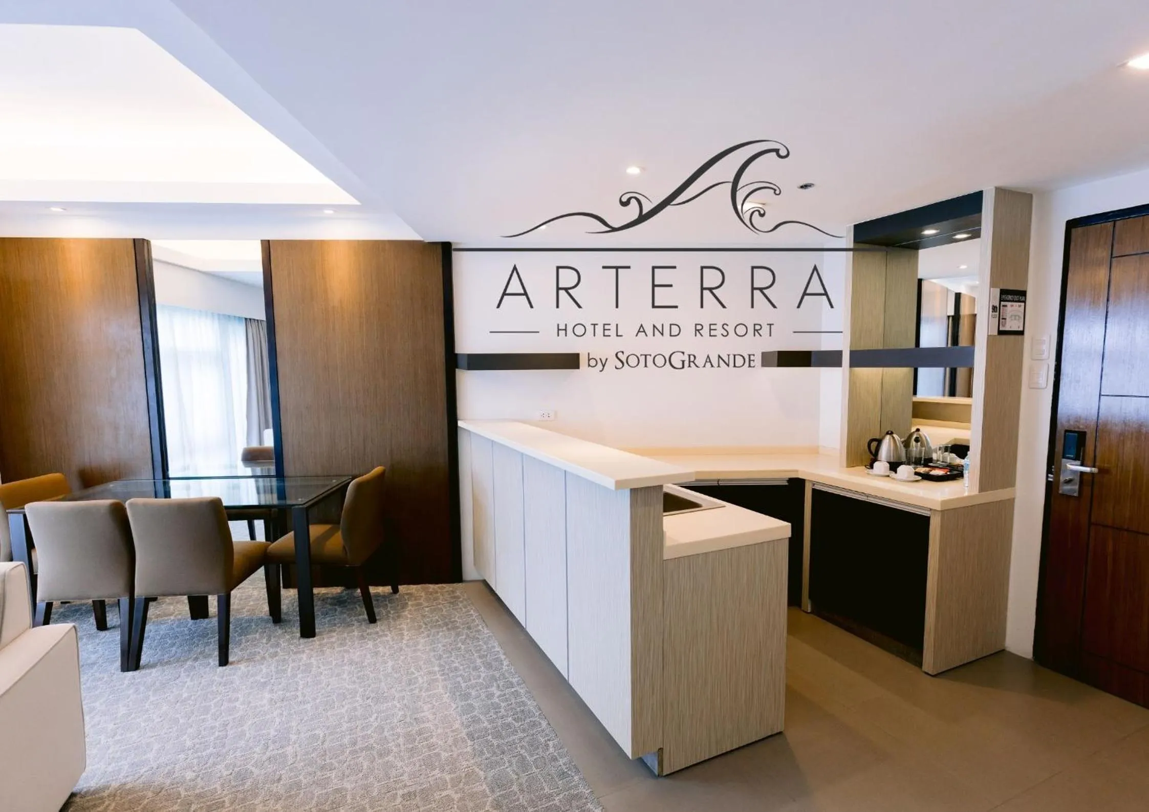 Living room in Arterra Hotel and Resort