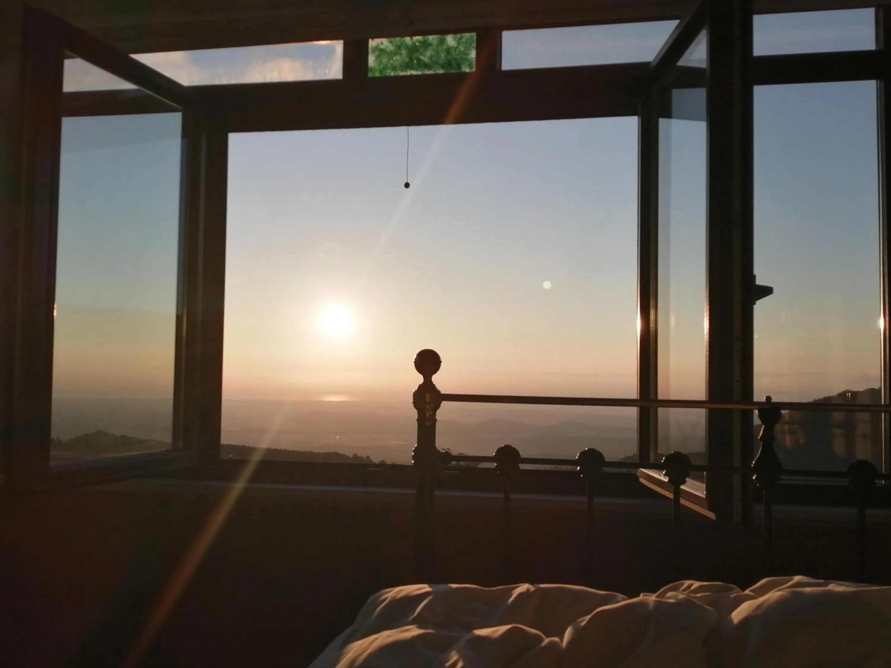 Shower, Bed in Vaela Hotel Cultural Resort