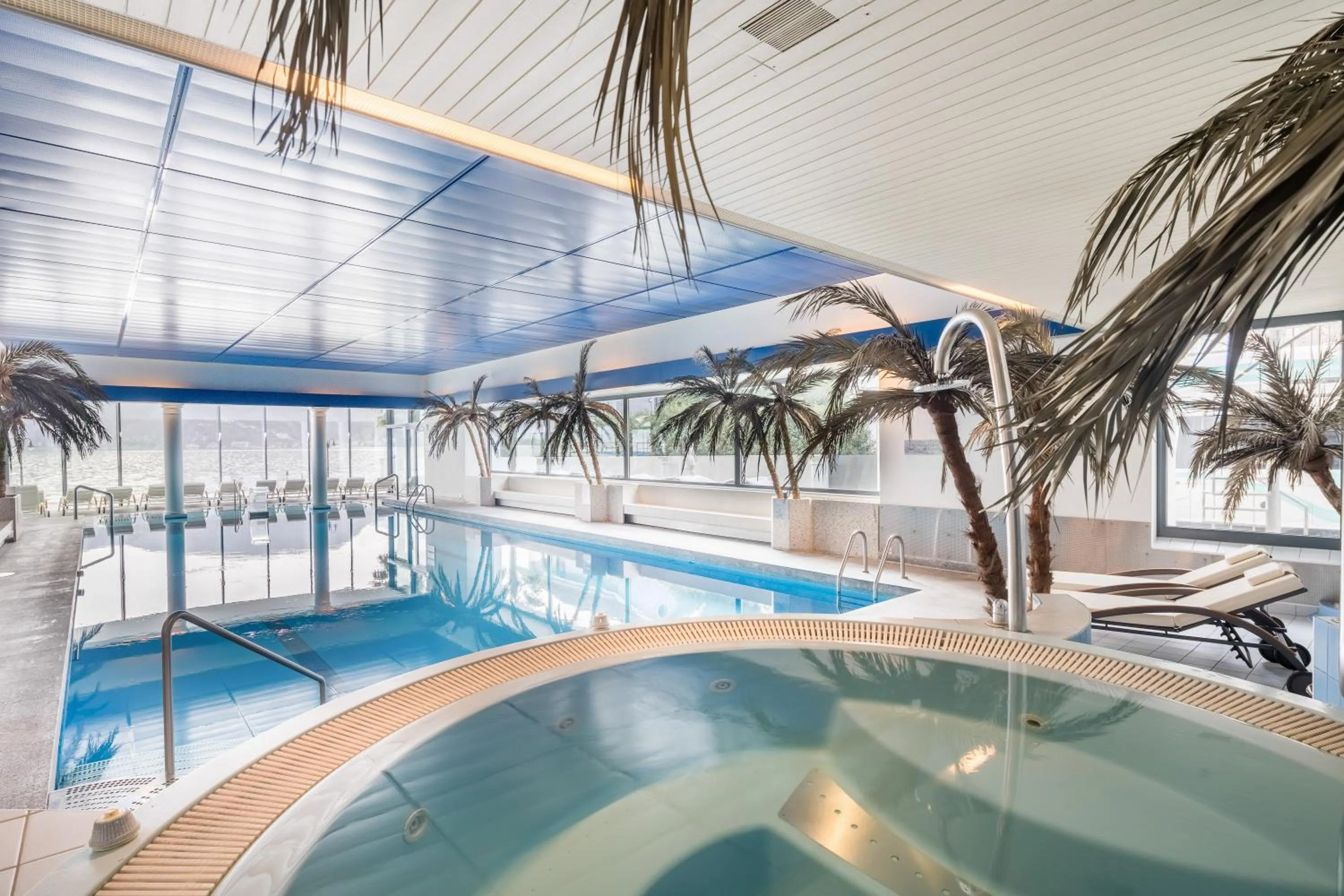 Hot Tub in Seehotel Pilatus