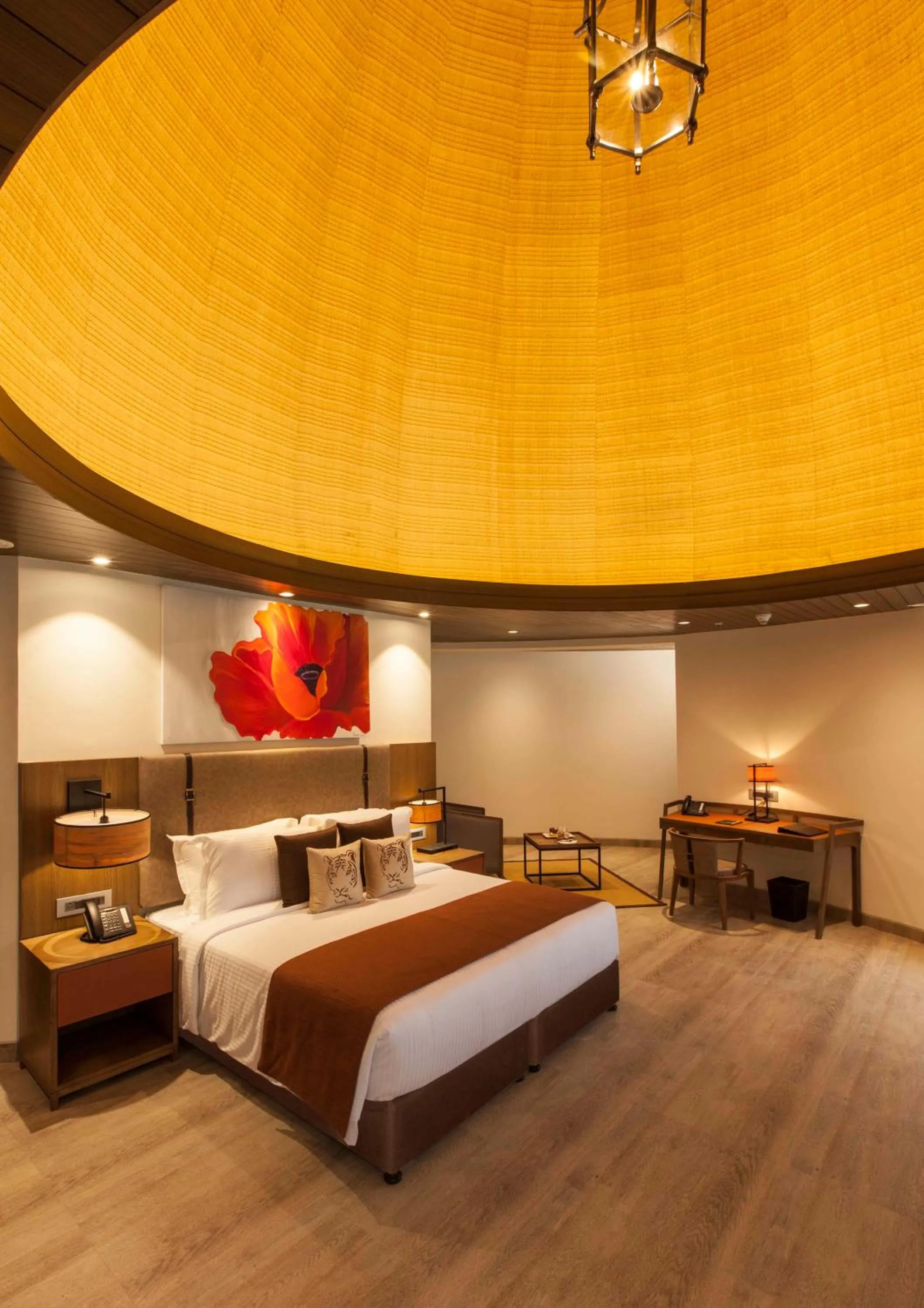 Bedroom, Bed in Lemon Tree Premier, Corbett