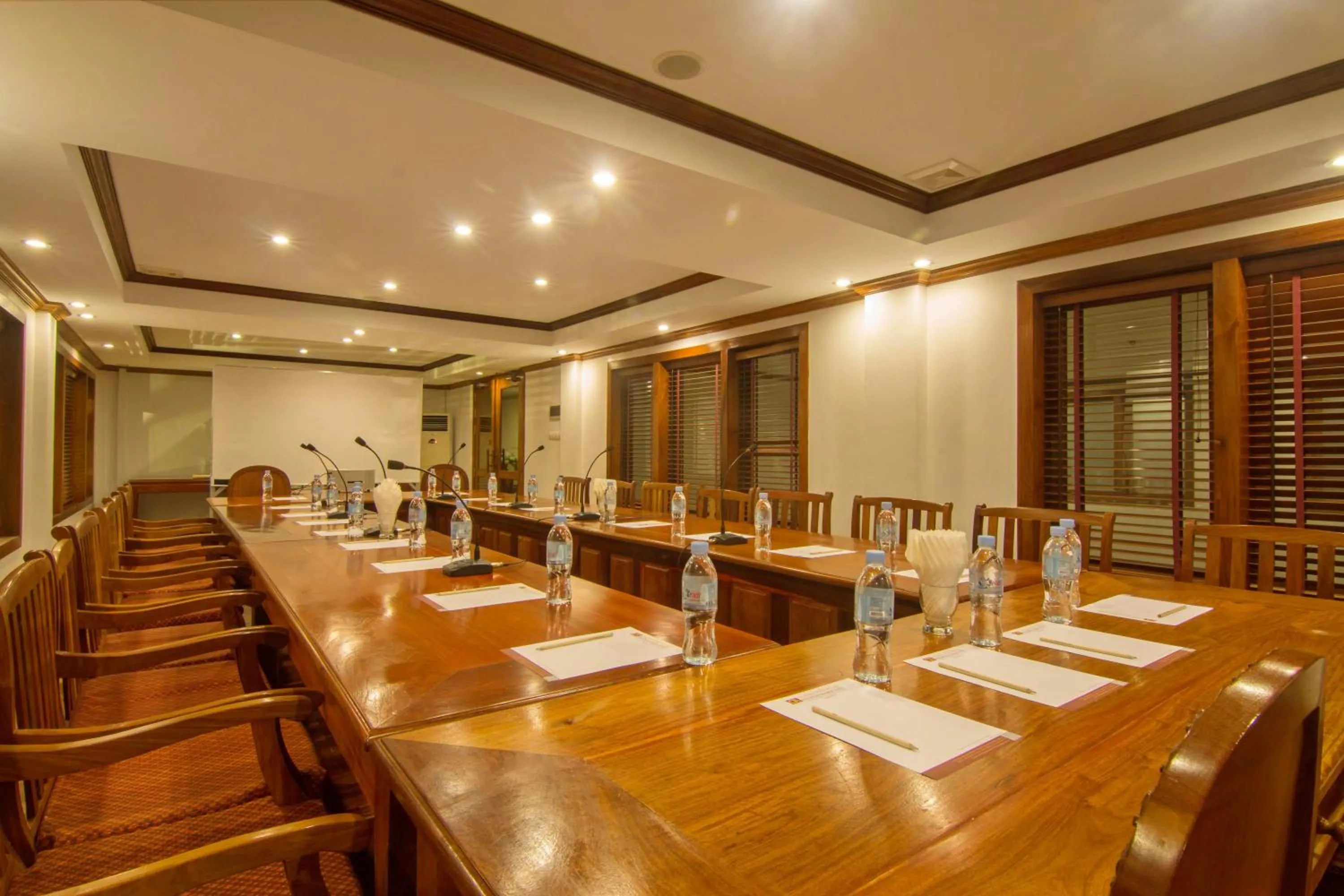 Meeting/conference room in Cheathata CTA Hotel Siem Reap