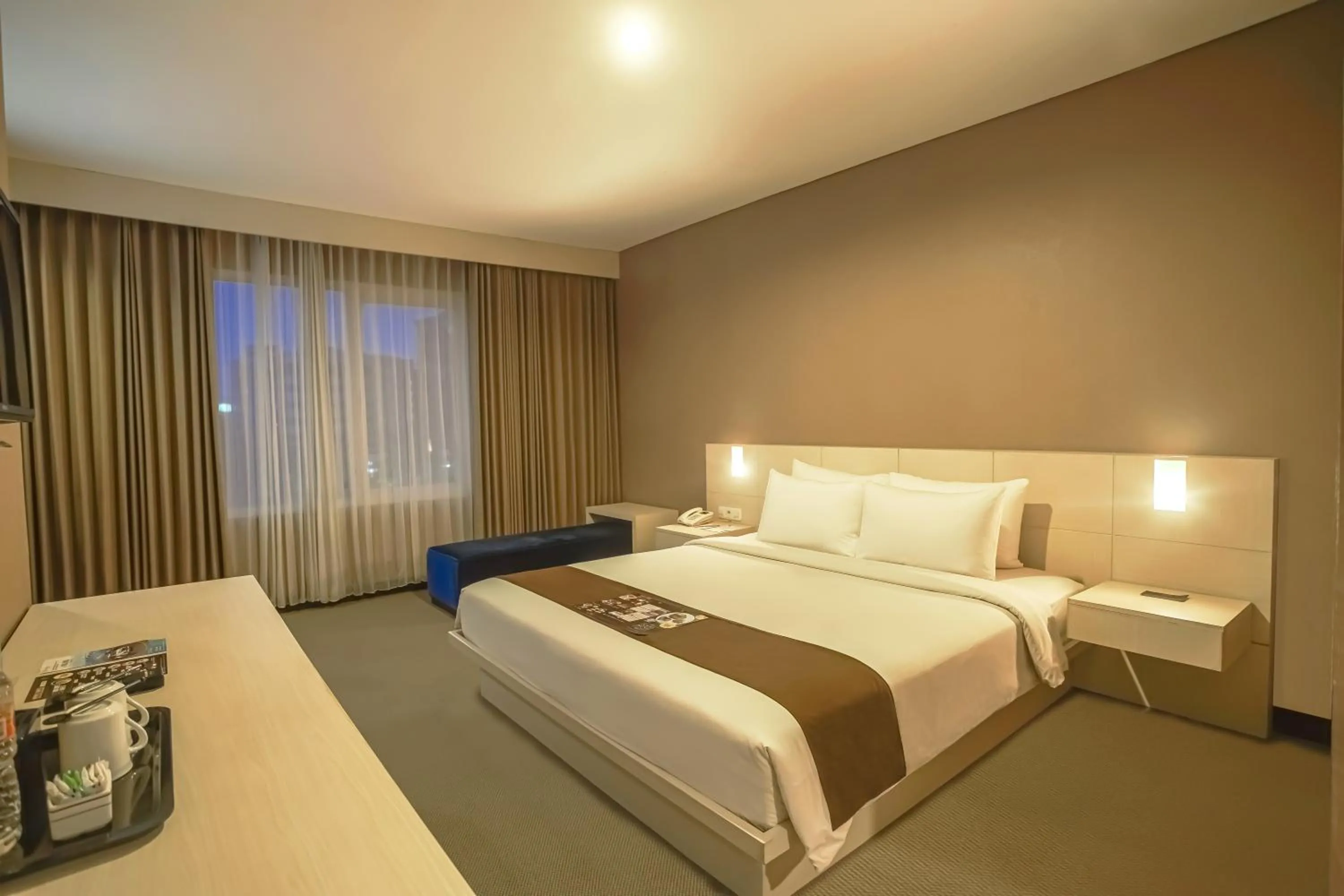 Bedroom, Bed in Royal Regantris Cendana