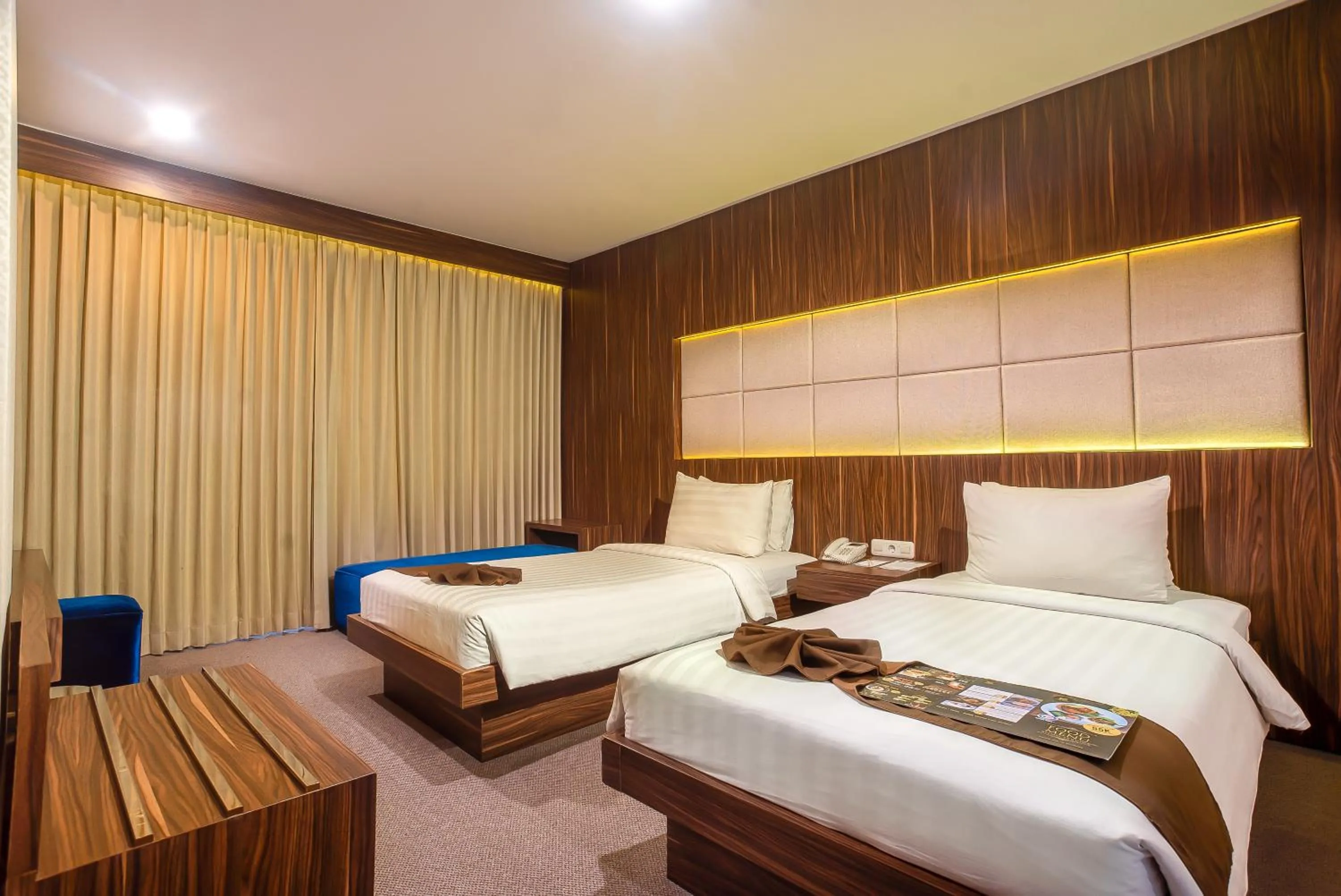 Bedroom, Bed in Royal Regantris Cendana