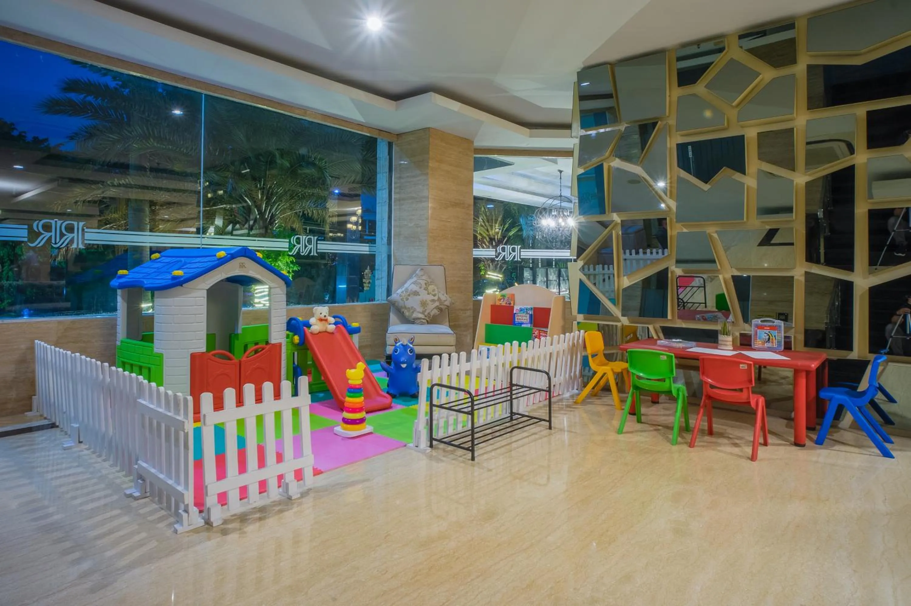 Kids's club in Royal Regantris Cendana