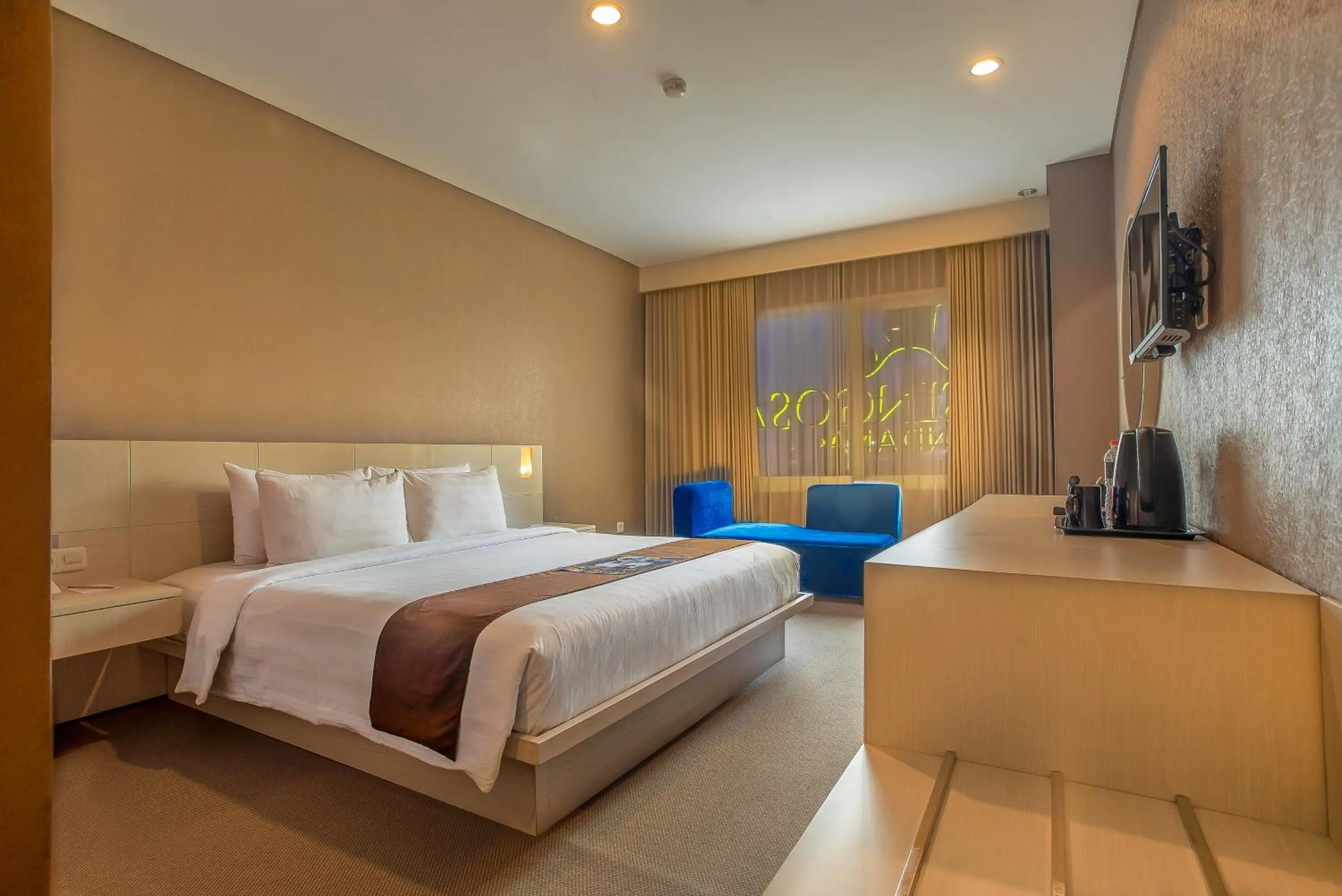 Bedroom, Bed in Royal Regantris Cendana