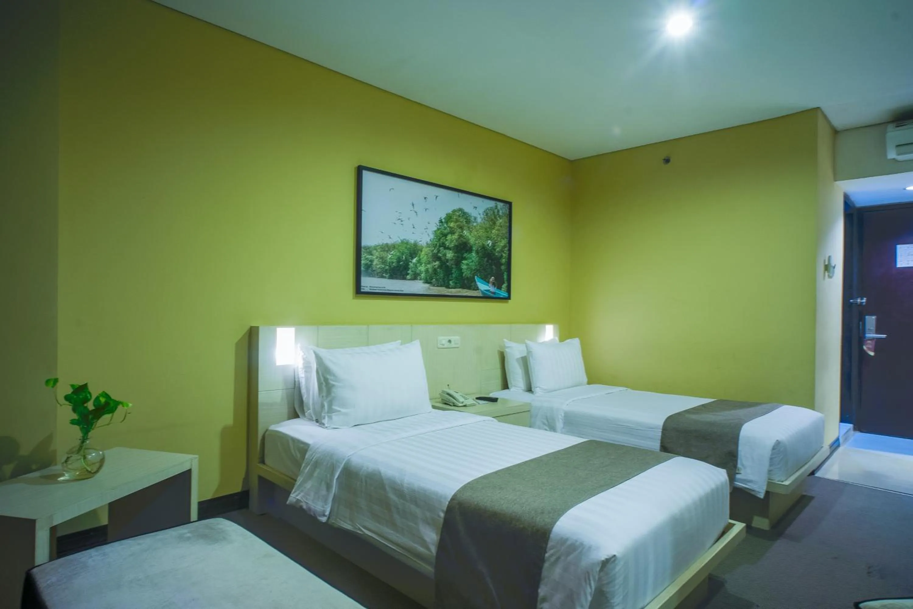 Bedroom, Bed in Royal Regantris Cendana