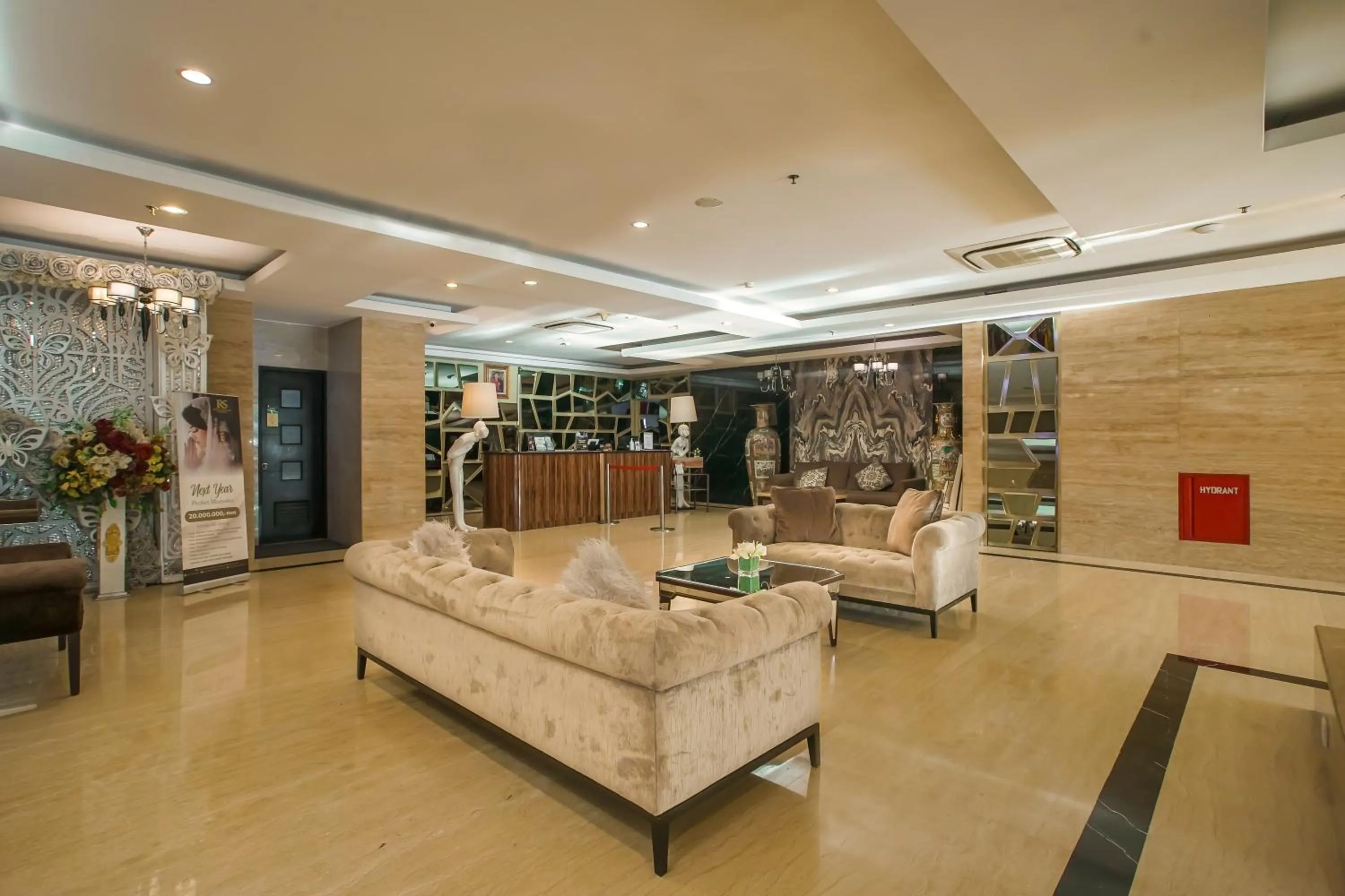 Lobby or reception in Royal Regantris Cendana