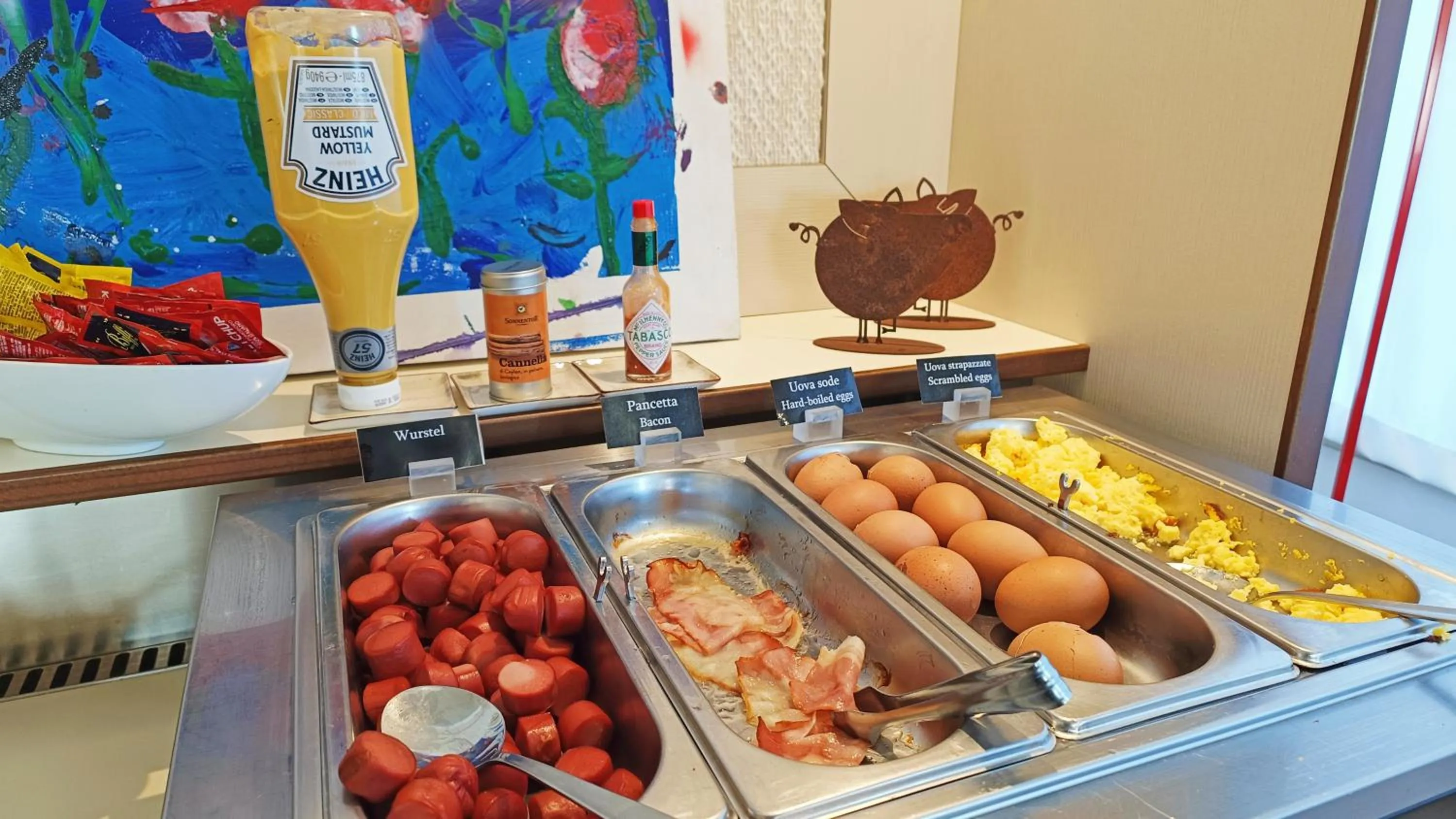 Breakfast in Hotel President