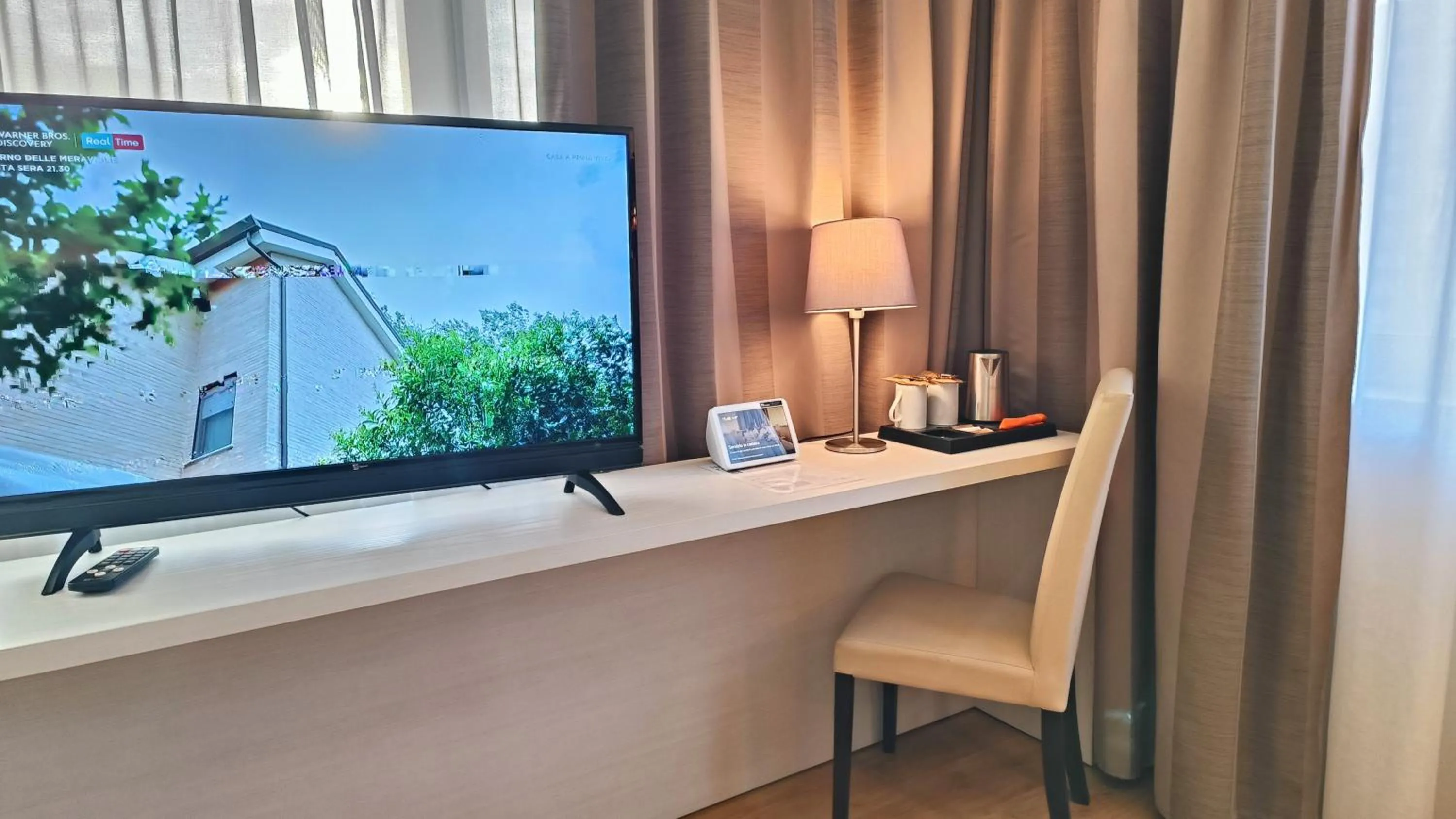 TV and multimedia in Hotel President
