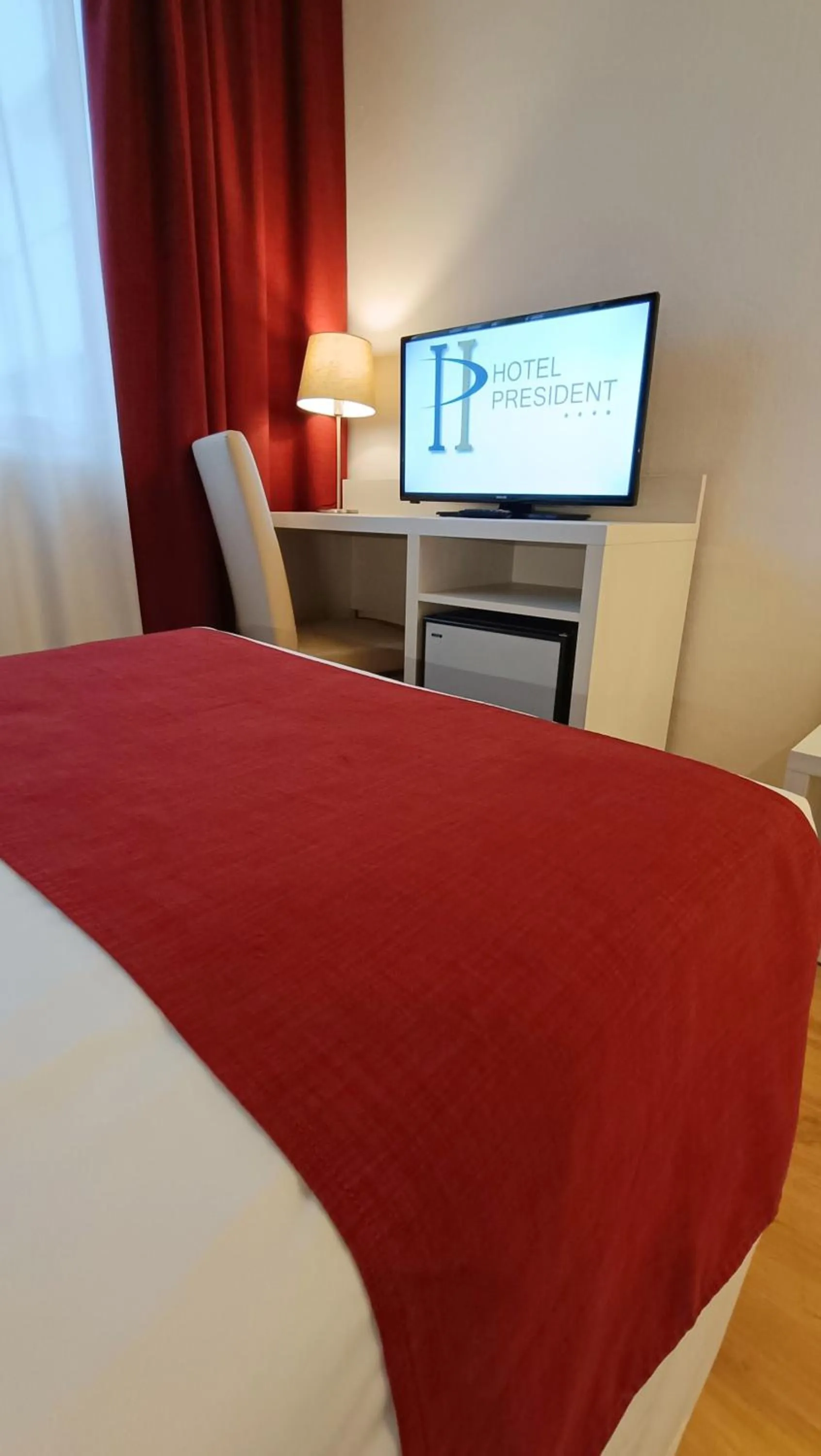 Bed in Hotel President