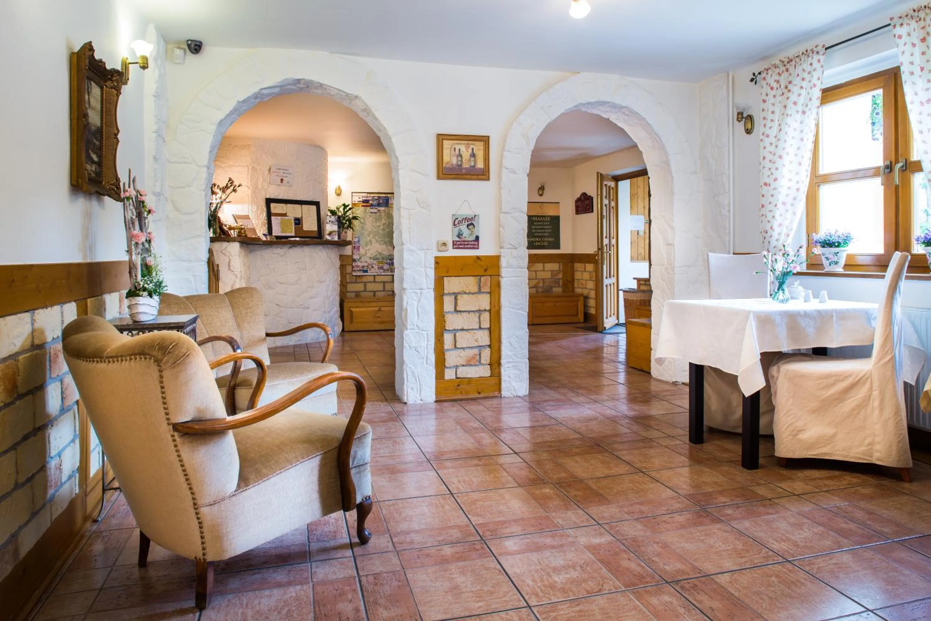 Dining area in Villa Cynamon Jacuzzi & Sauna