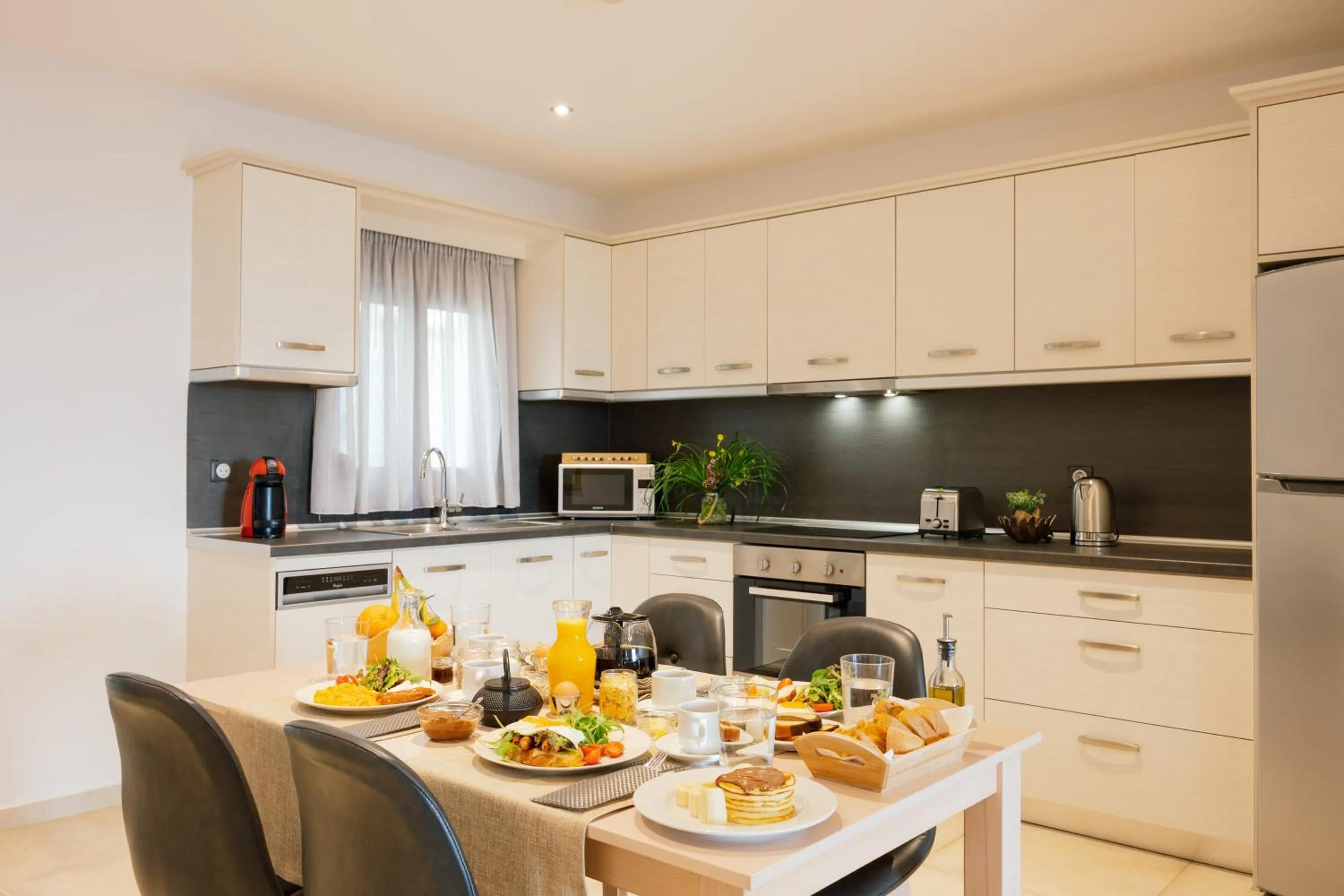 Breakfast in Belvedere Luxury Apartments & Spa