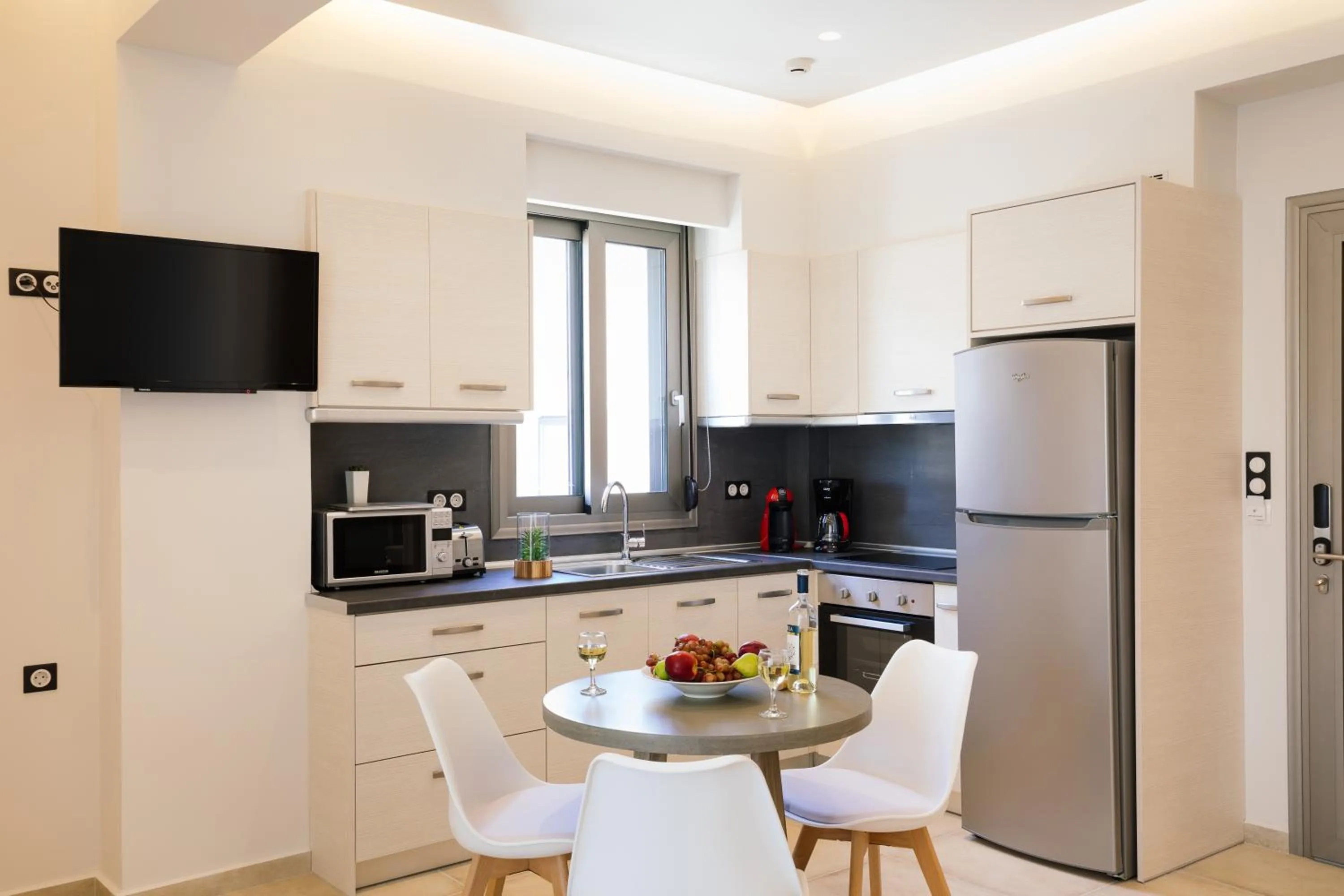 TV and multimedia in Belvedere Luxury Apartments & Spa