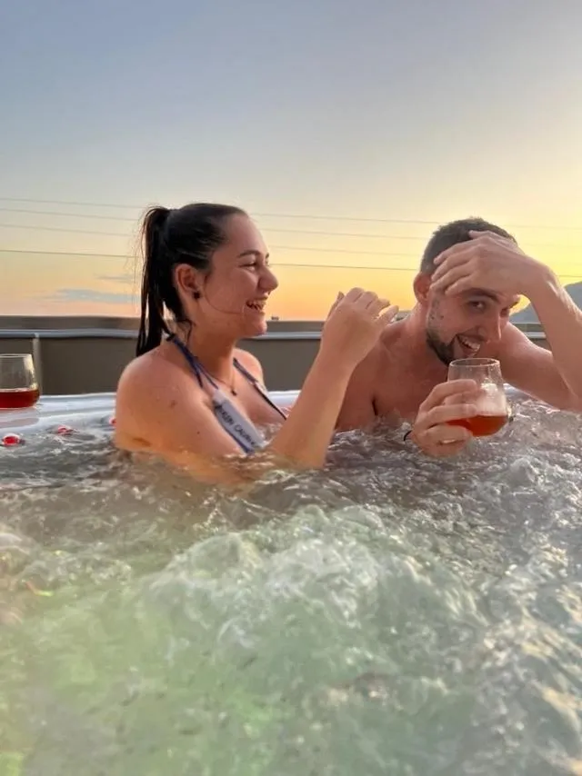 Hot Tub in Belvedere Luxury Apartments & Spa