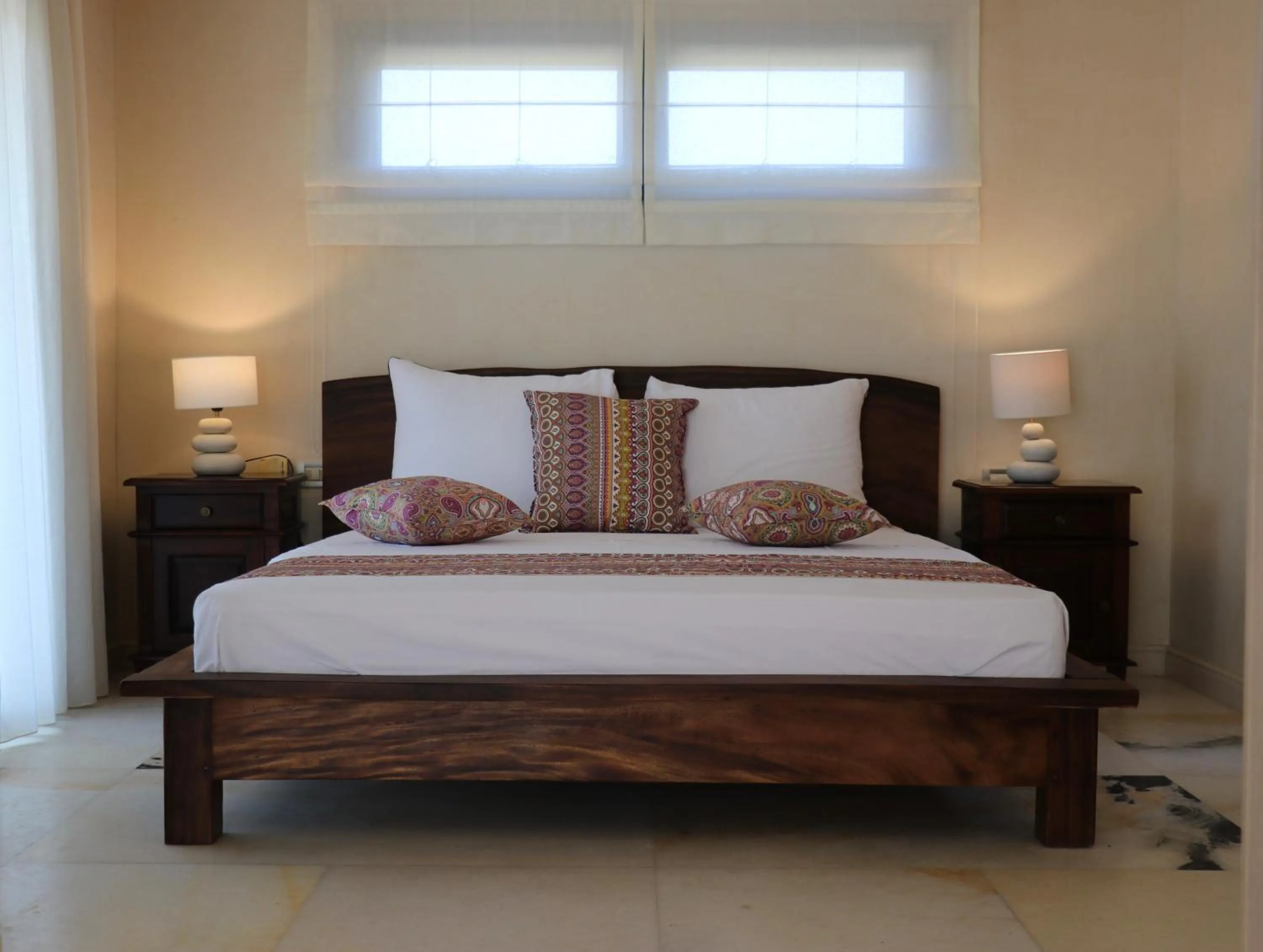 Bedroom, Bed in Grand Bleu Apartments & Villas