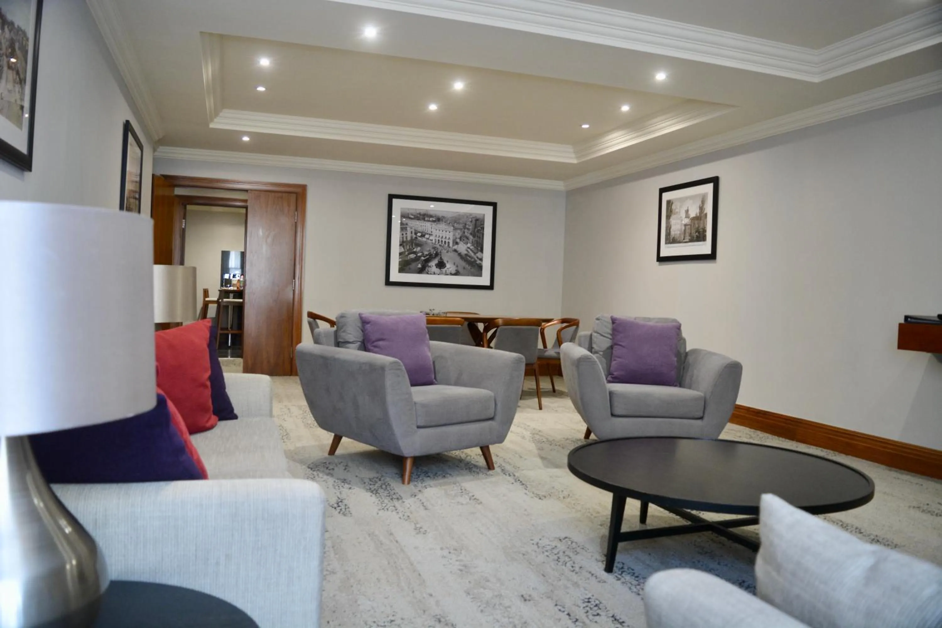 TV and multimedia in Sanctum Maida Vale