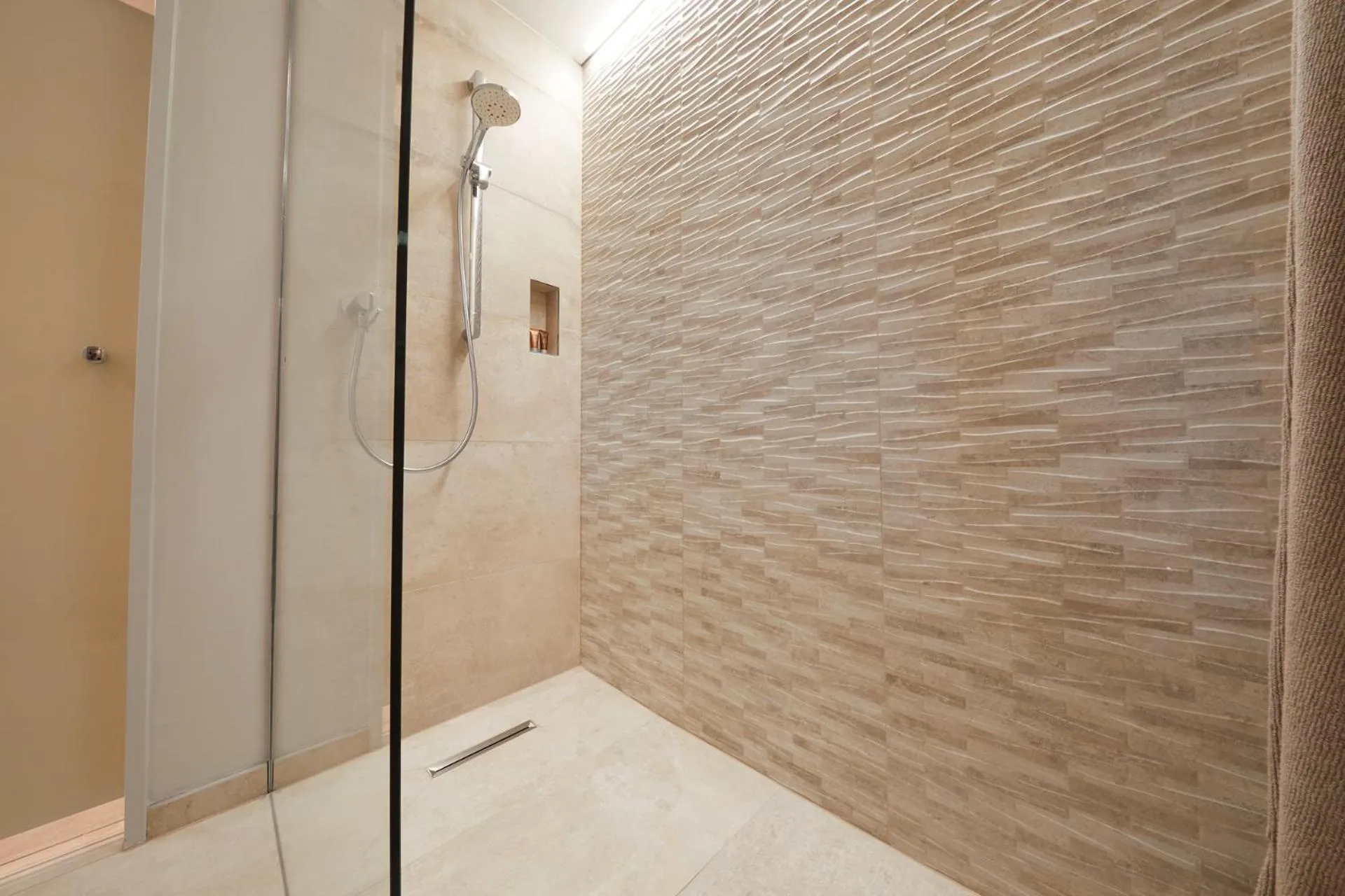 Toilet in Hotel Rittergut Stoermede