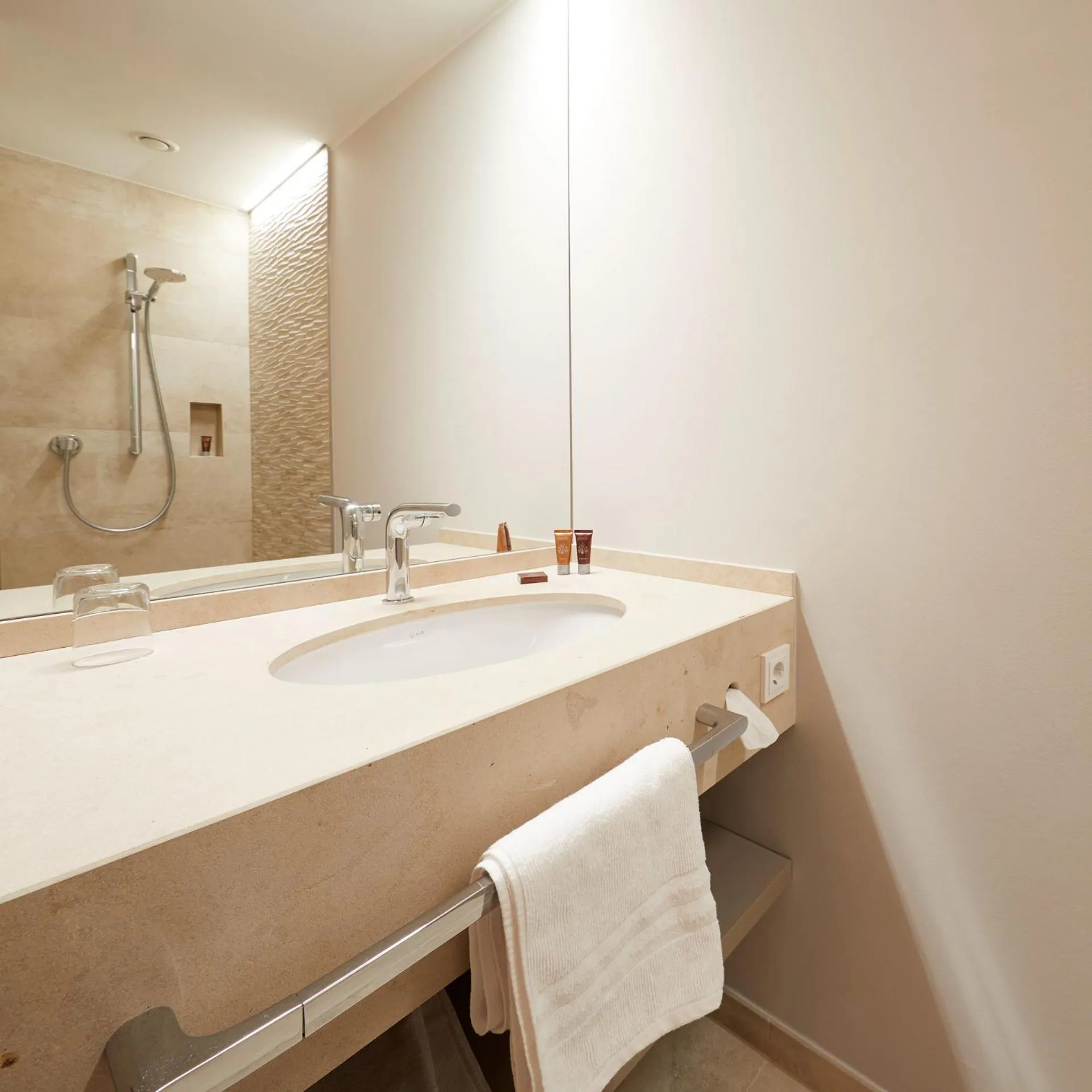 Bathroom in Hotel Rittergut Stoermede