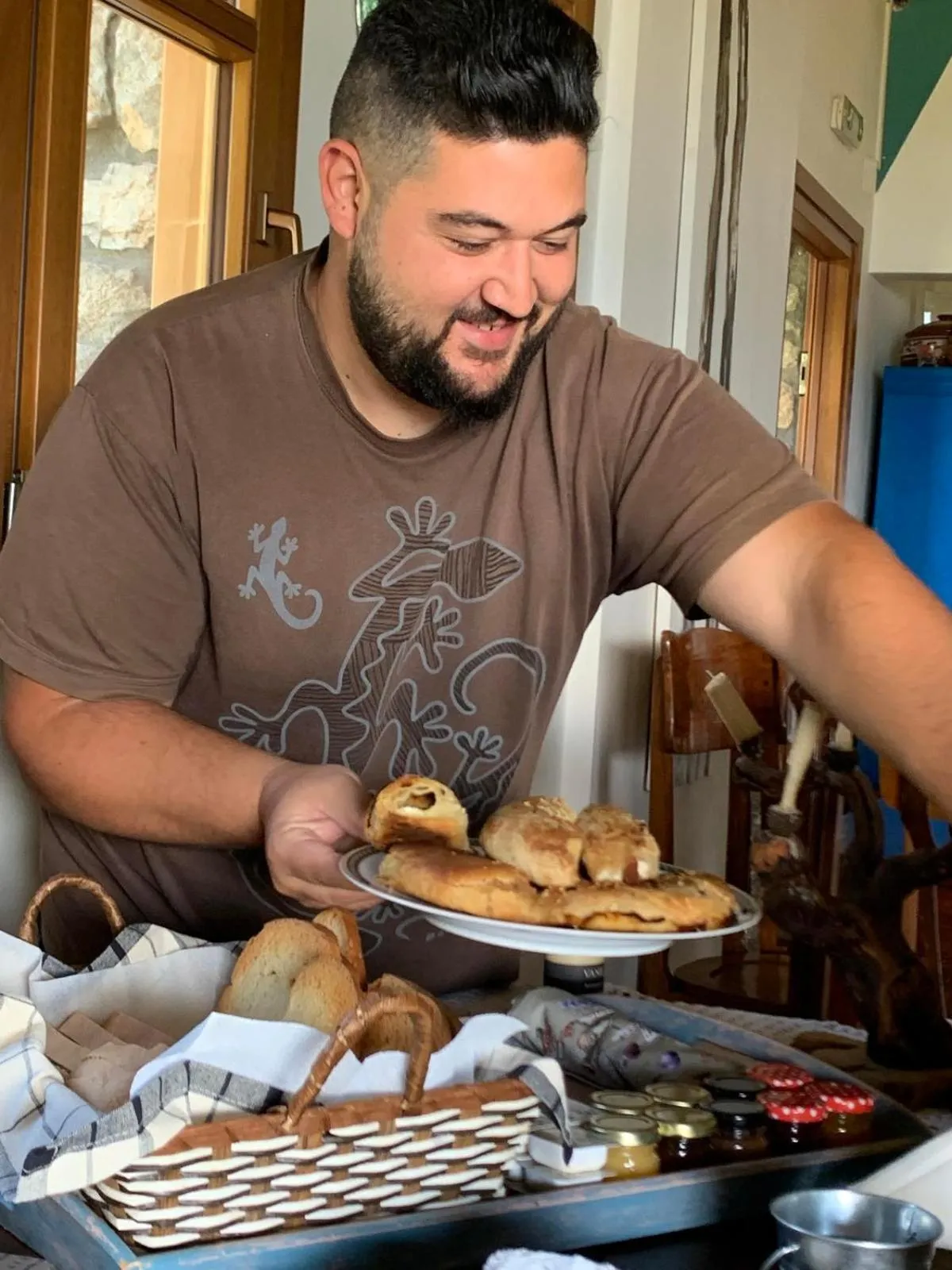 People in Hotel Papanikola