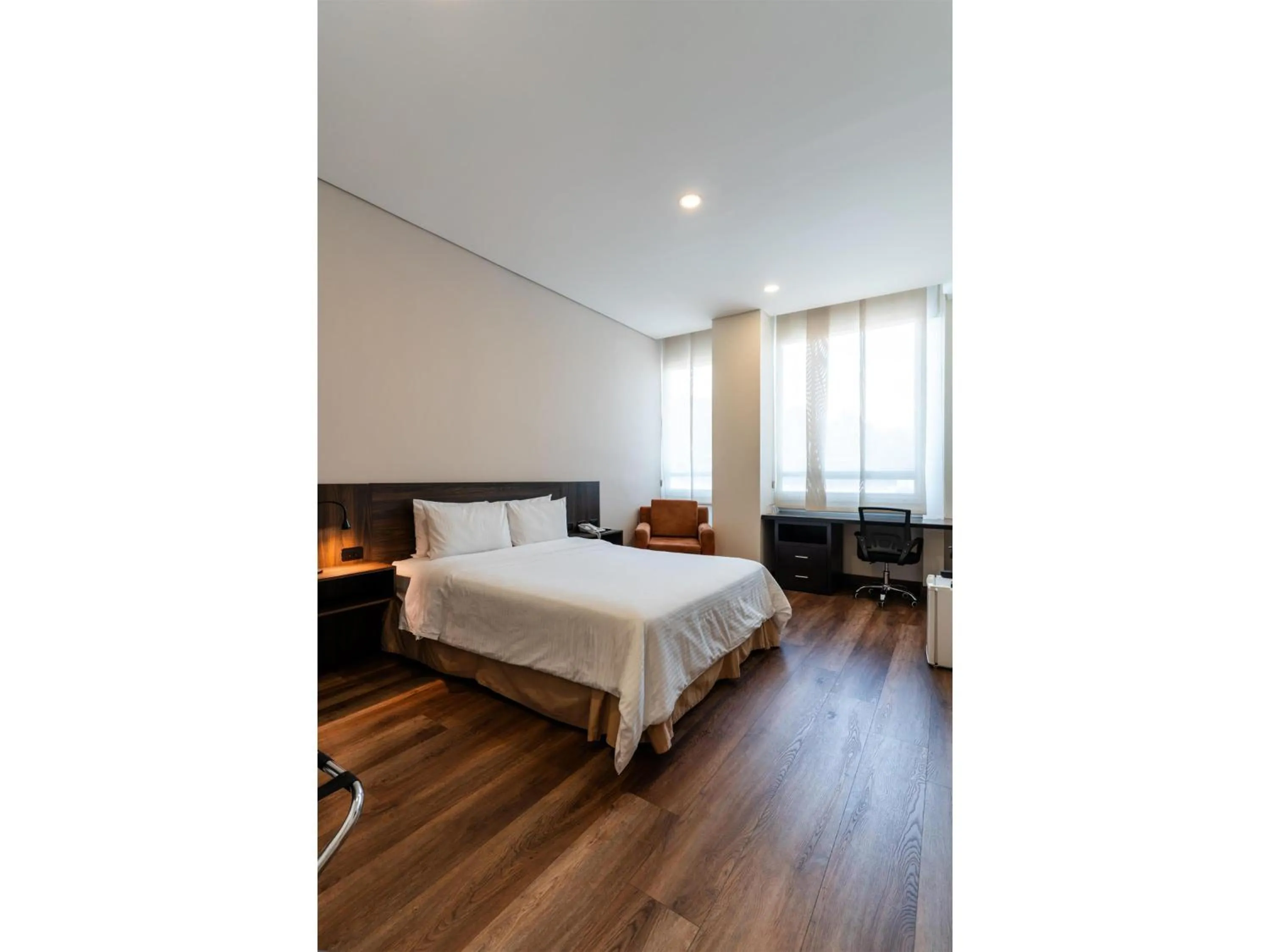 Bedroom, Bed in Best Western Plus Hotel San Diego