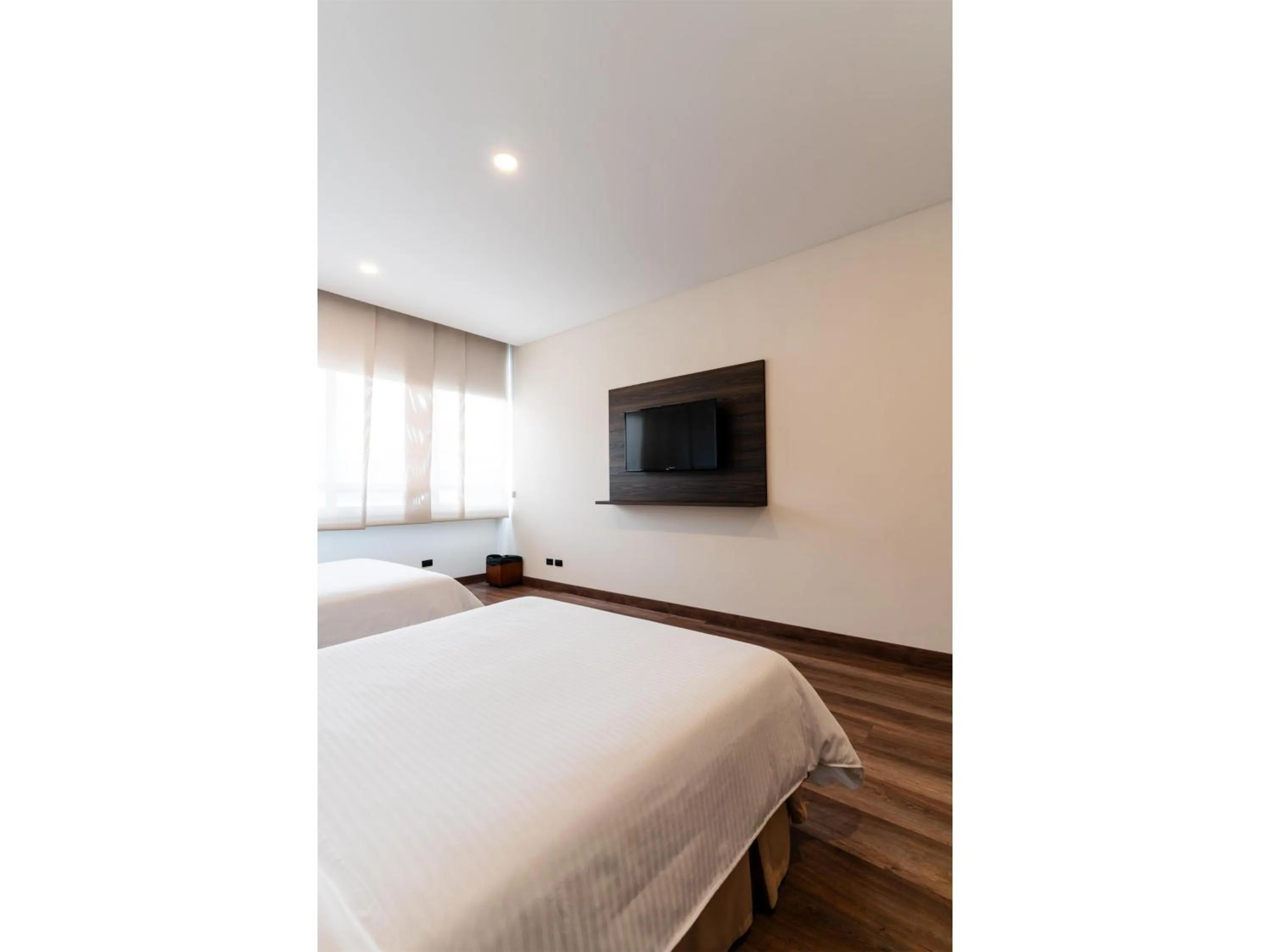 Bedroom, Bed in Best Western Plus Hotel San Diego