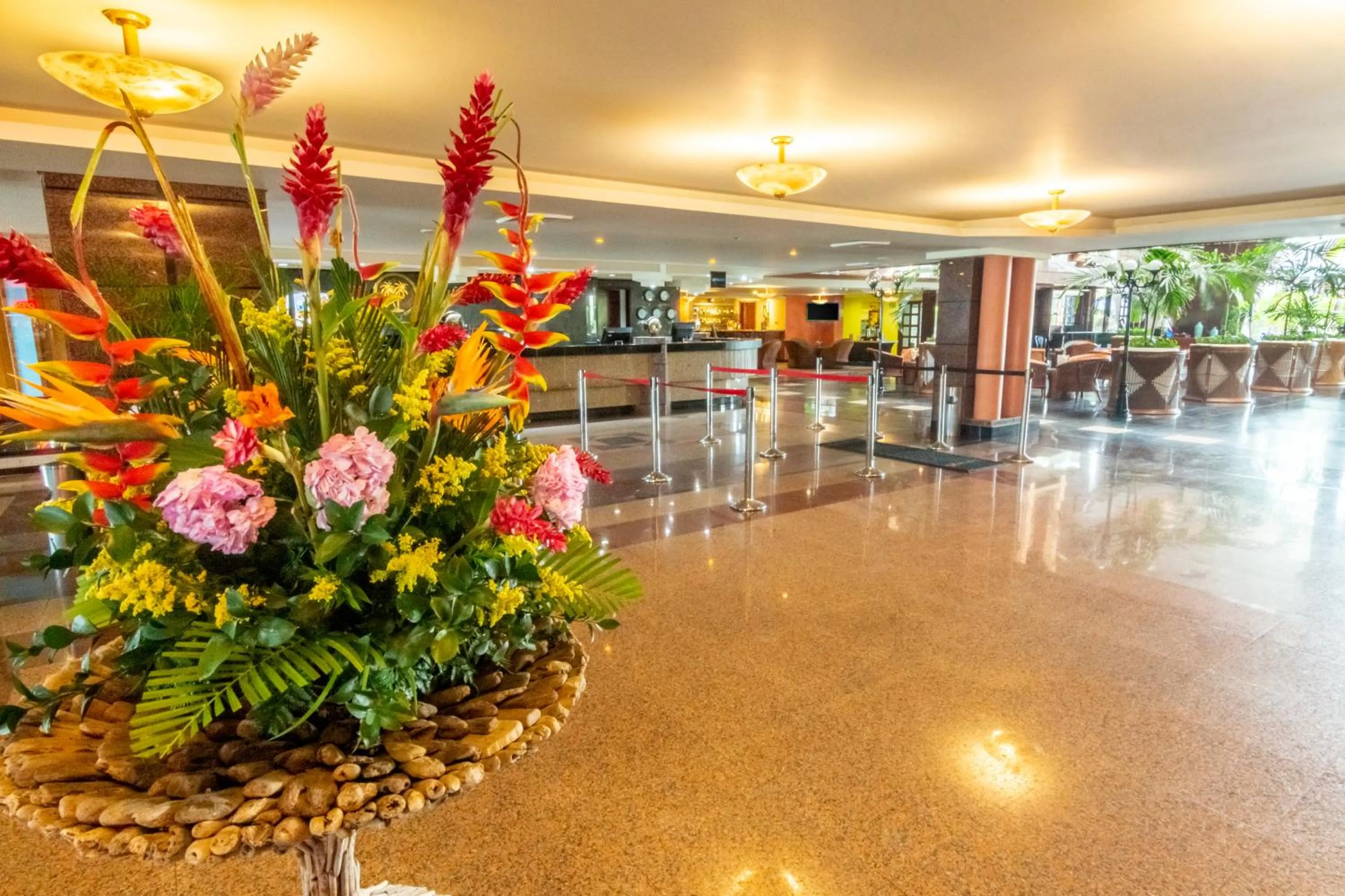 Lobby or reception in GHL Hotel Sunrise