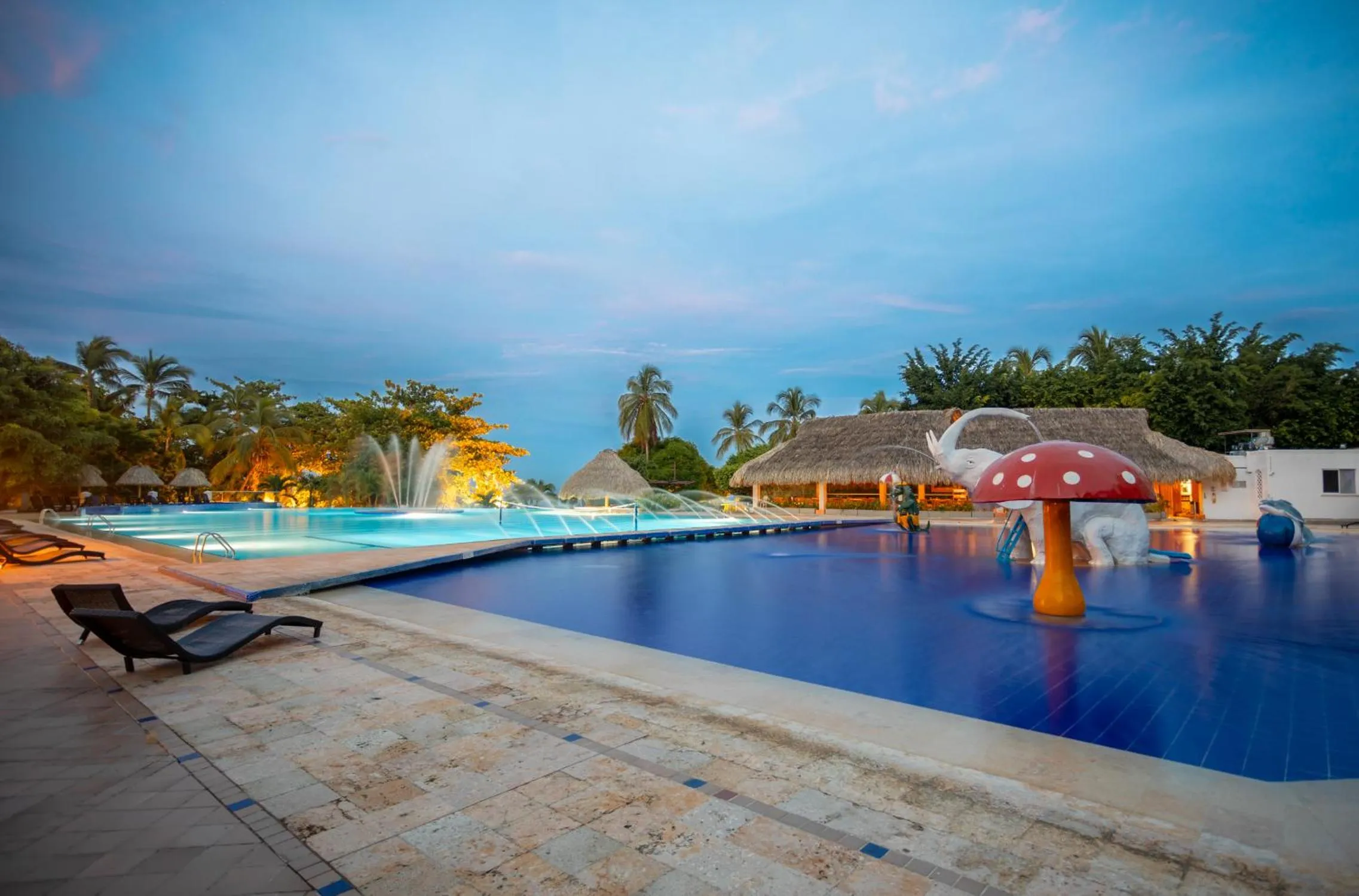 Pool view in GHL Relax Hotel Costa Azul