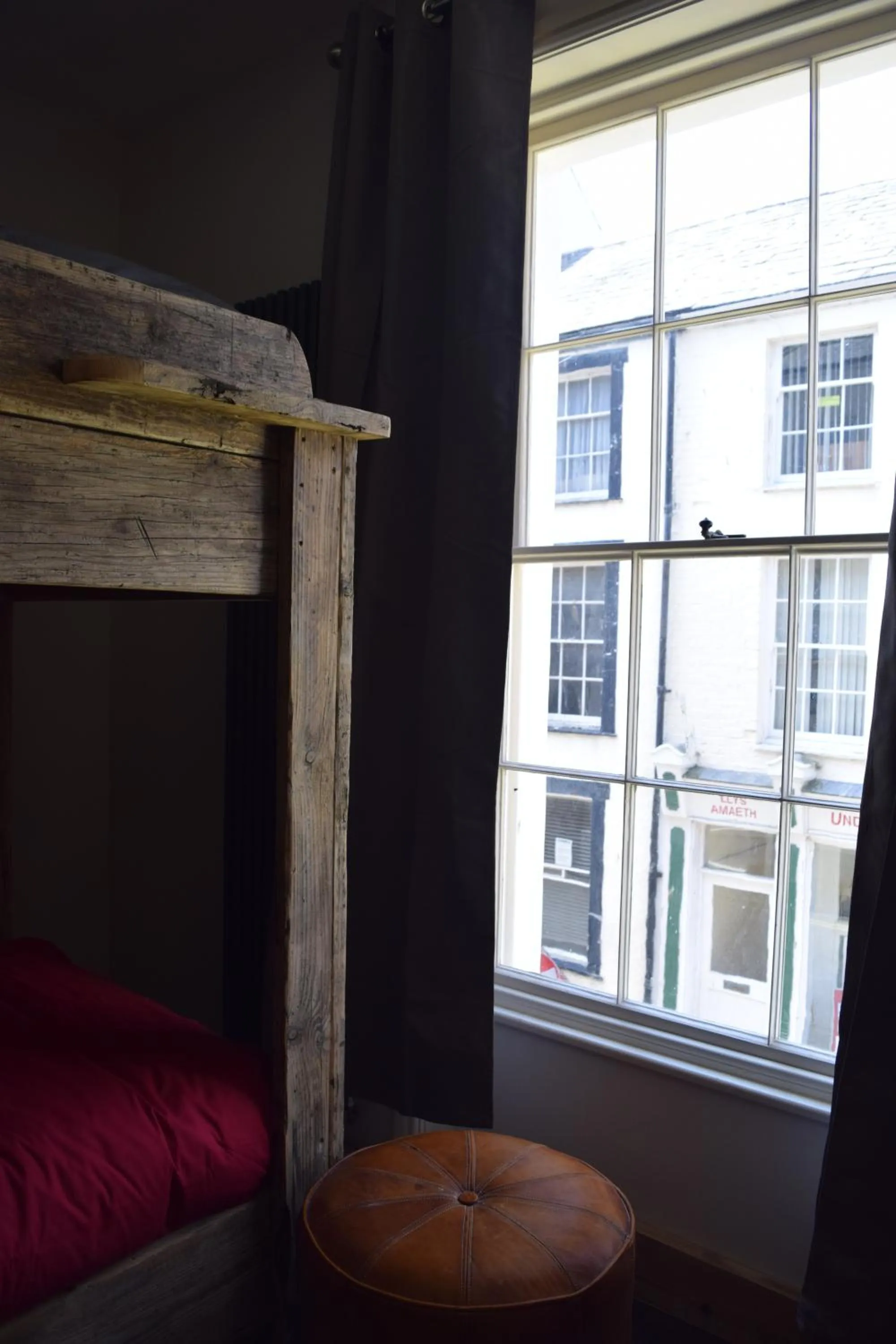 Bedroom in Ty Glyndwr Bunkhouse, Bar and cafe