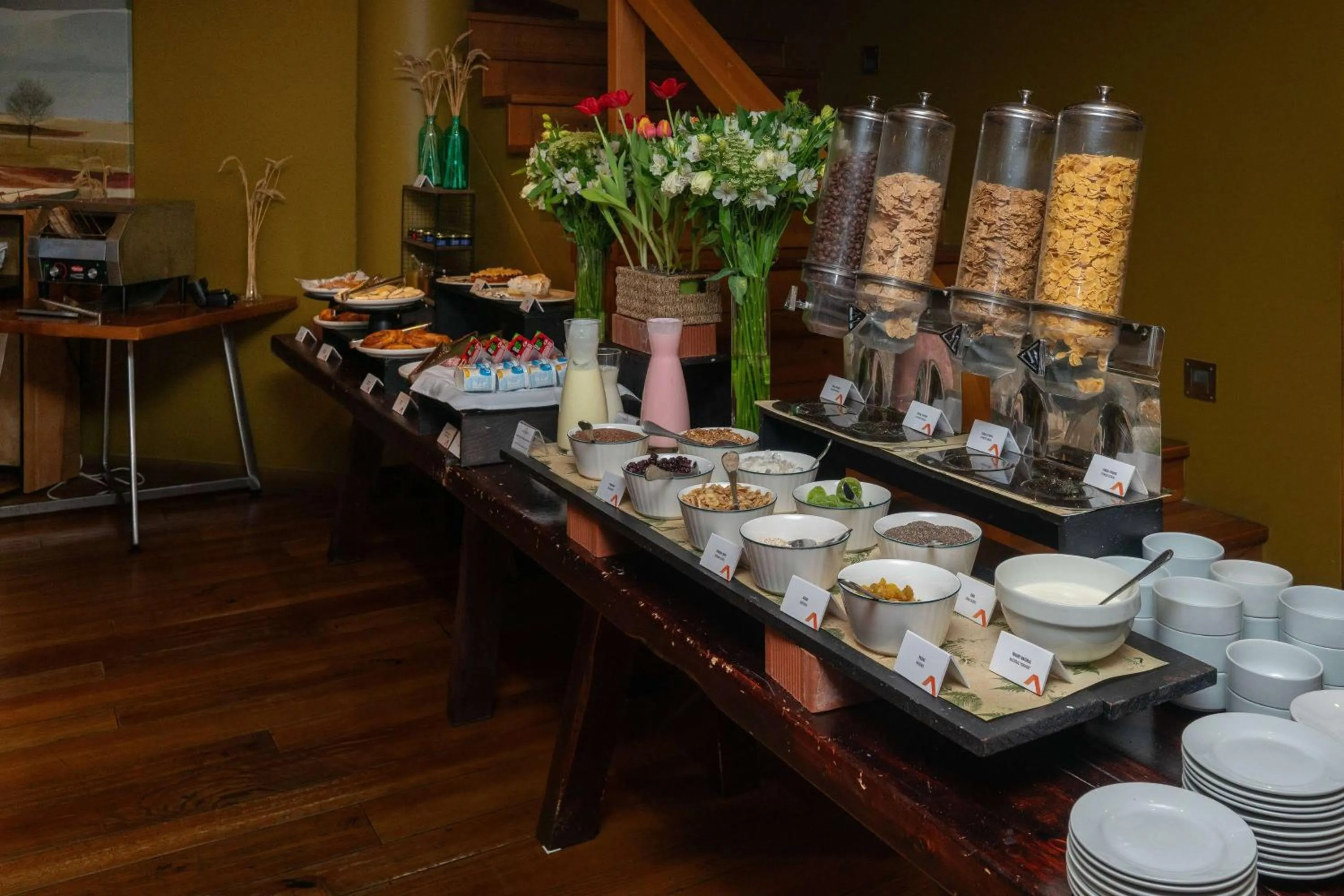 Restaurant/places to eat in Wyndham Puerto Varas Pettra