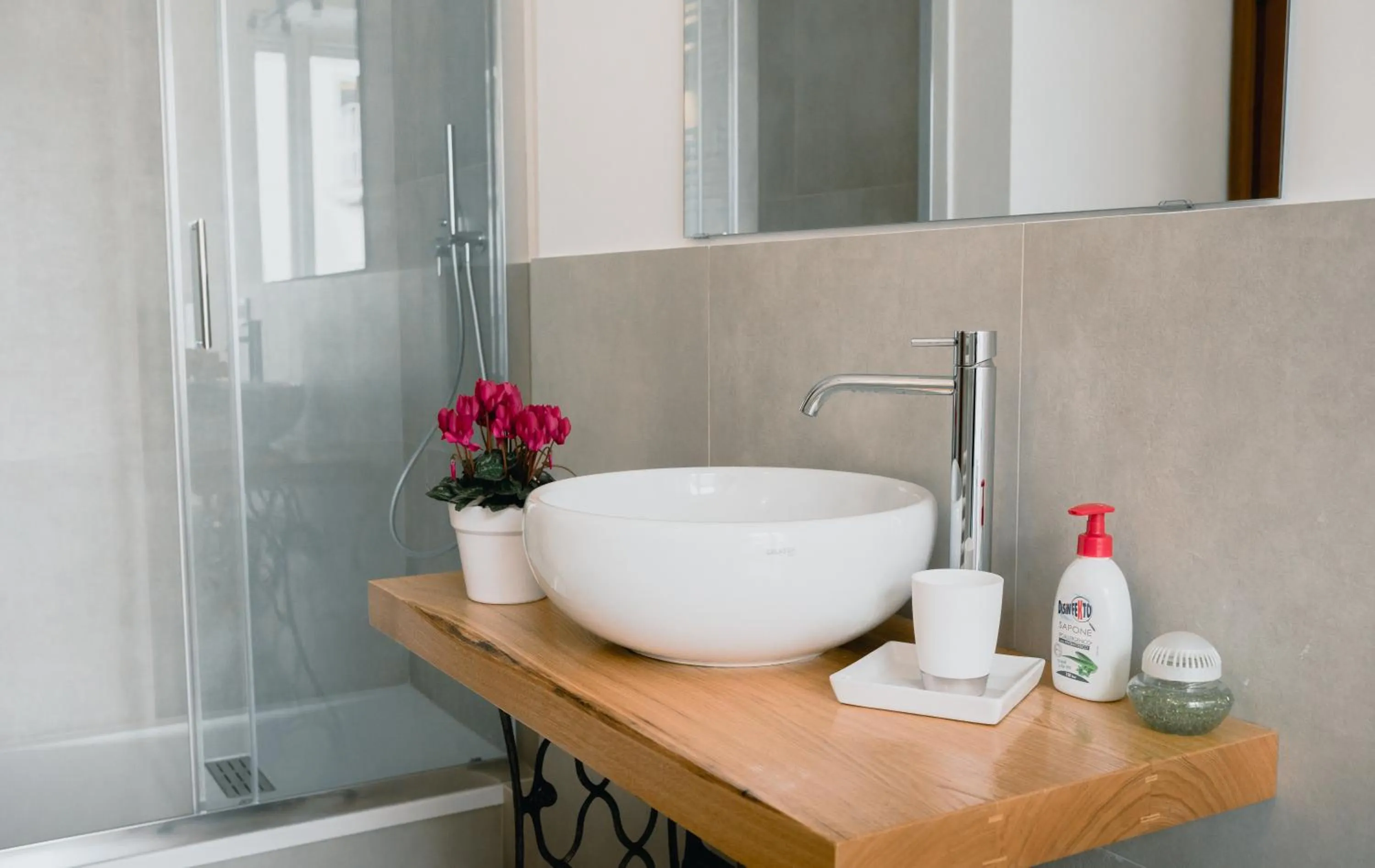 Bathroom in La Casa Di Adua