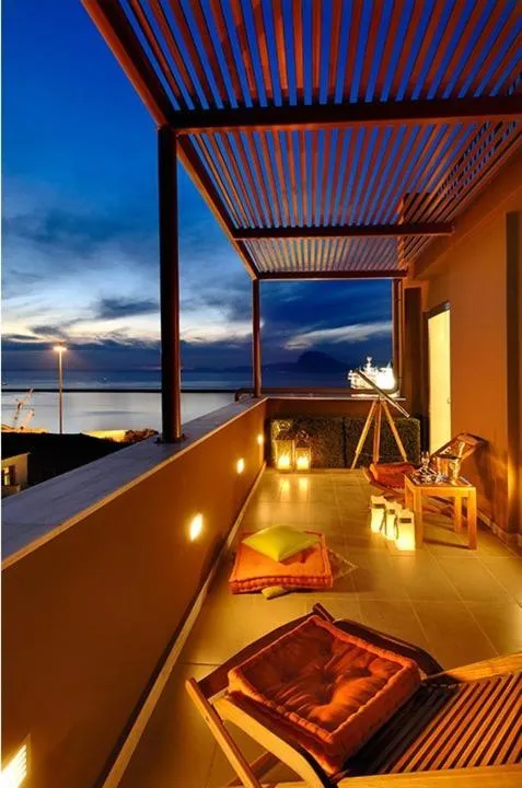 Balcony/Terrace in Galaxy City Center Hotel