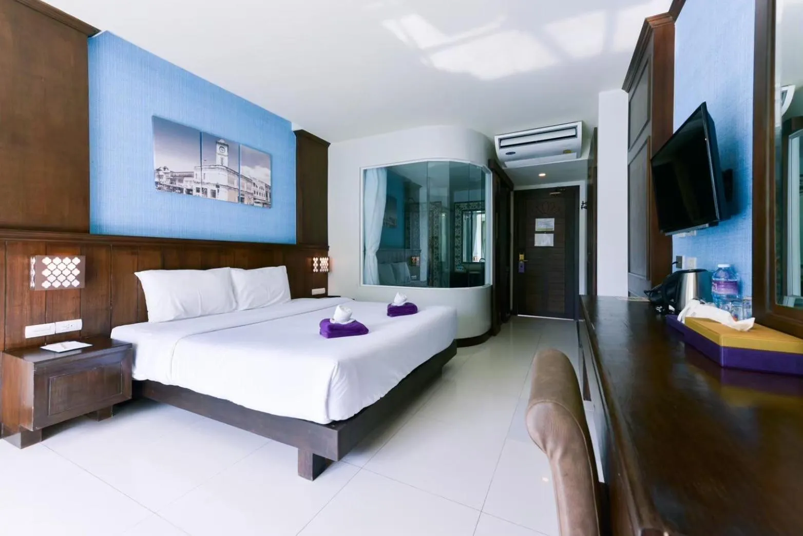 Bed in Supicha Pool Access Hotel - SHA Plus