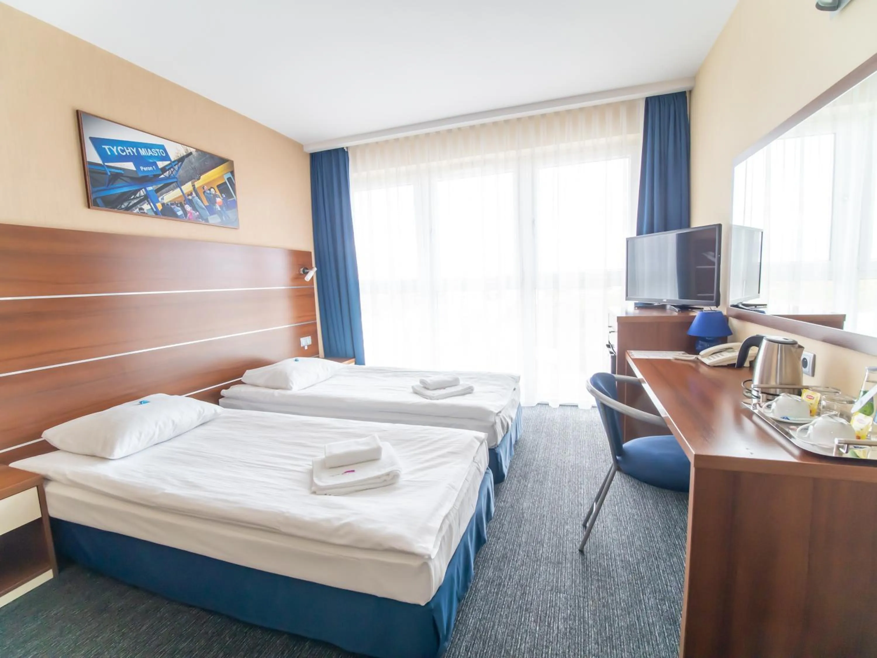 Photo of the whole room, Bed in Hotel Tychy Prime