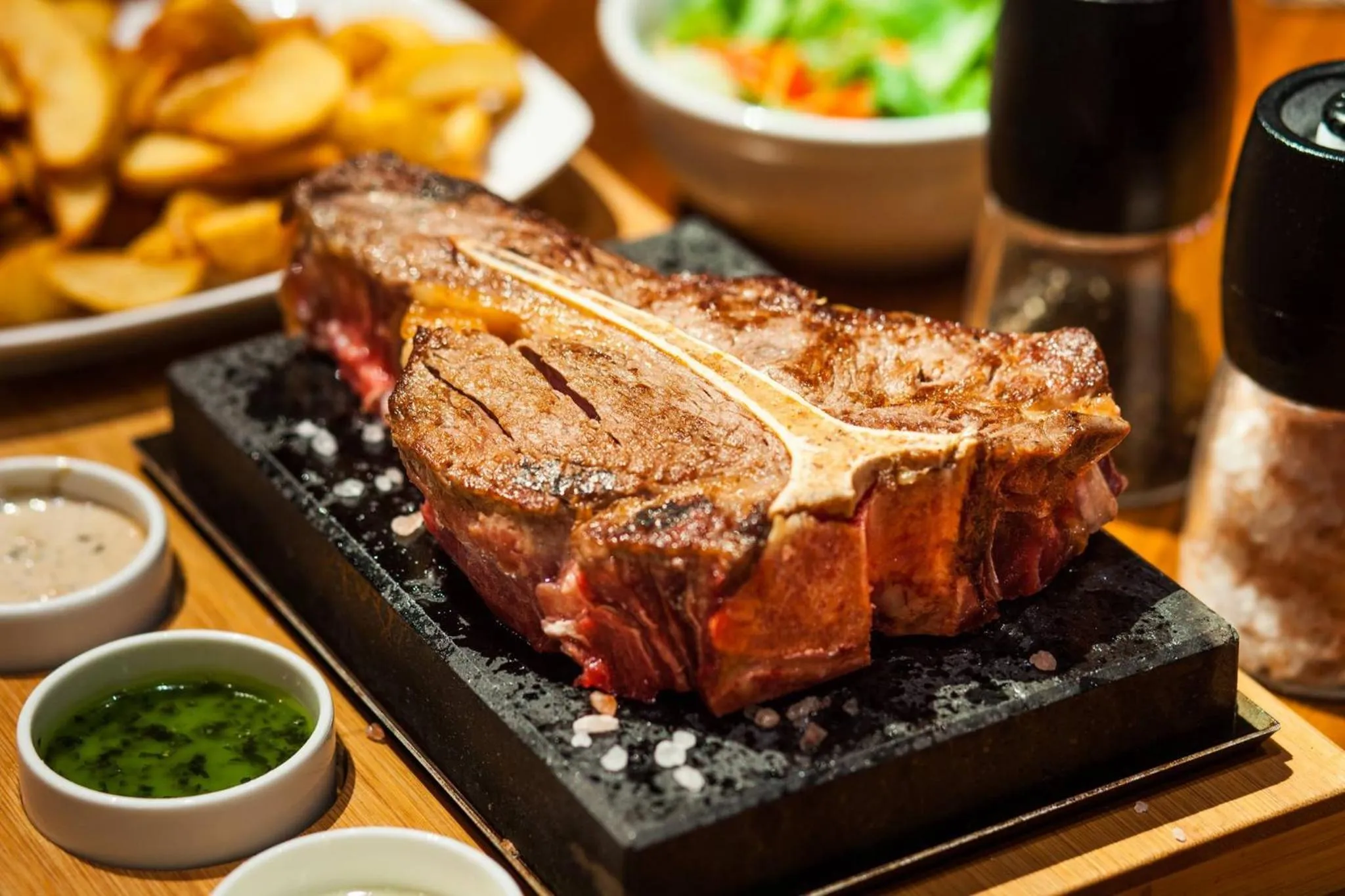 Restaurant/places to eat in Hotel Tychy Prime