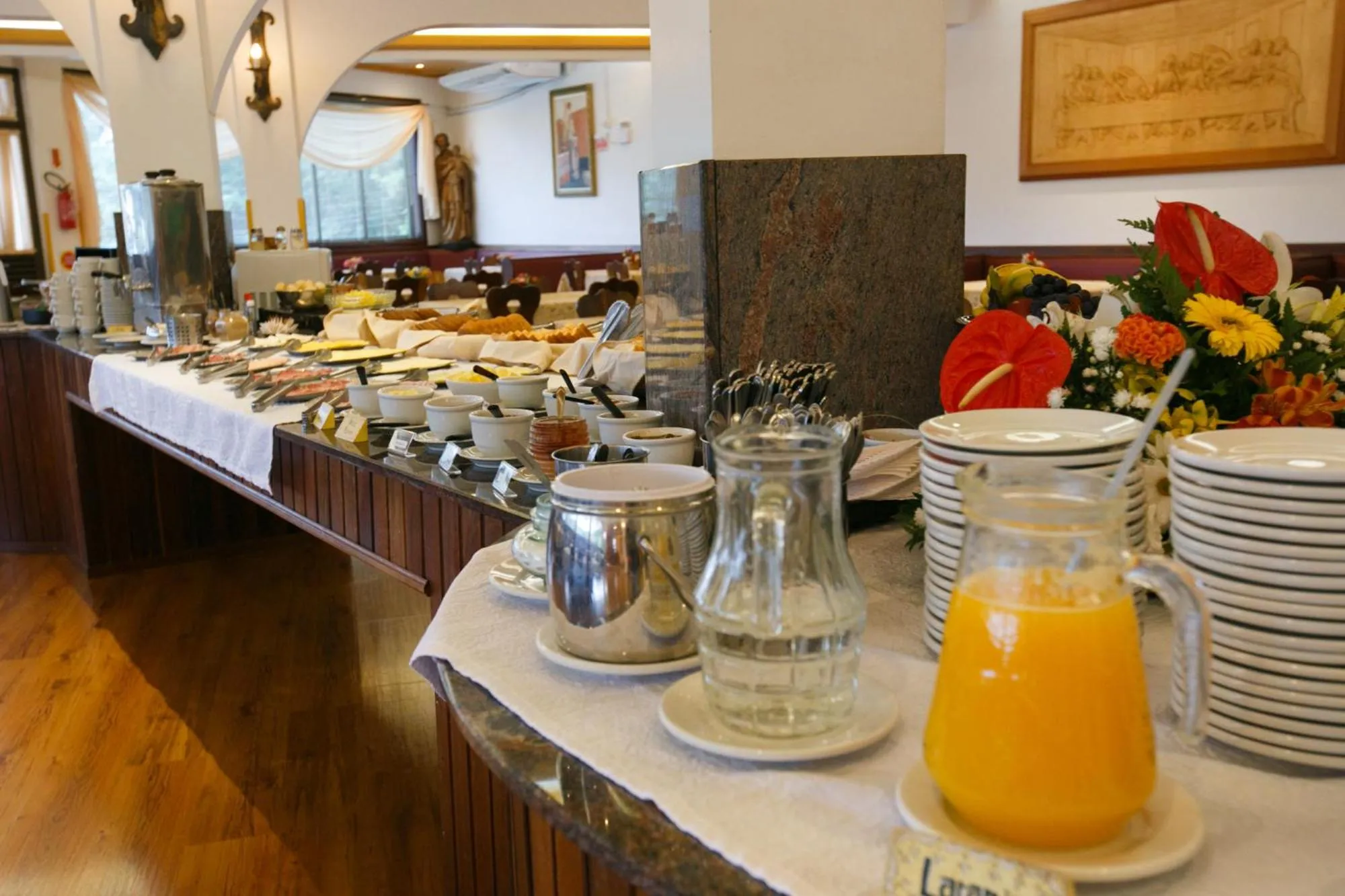 Buffet breakfast in Hotel 13 Linden