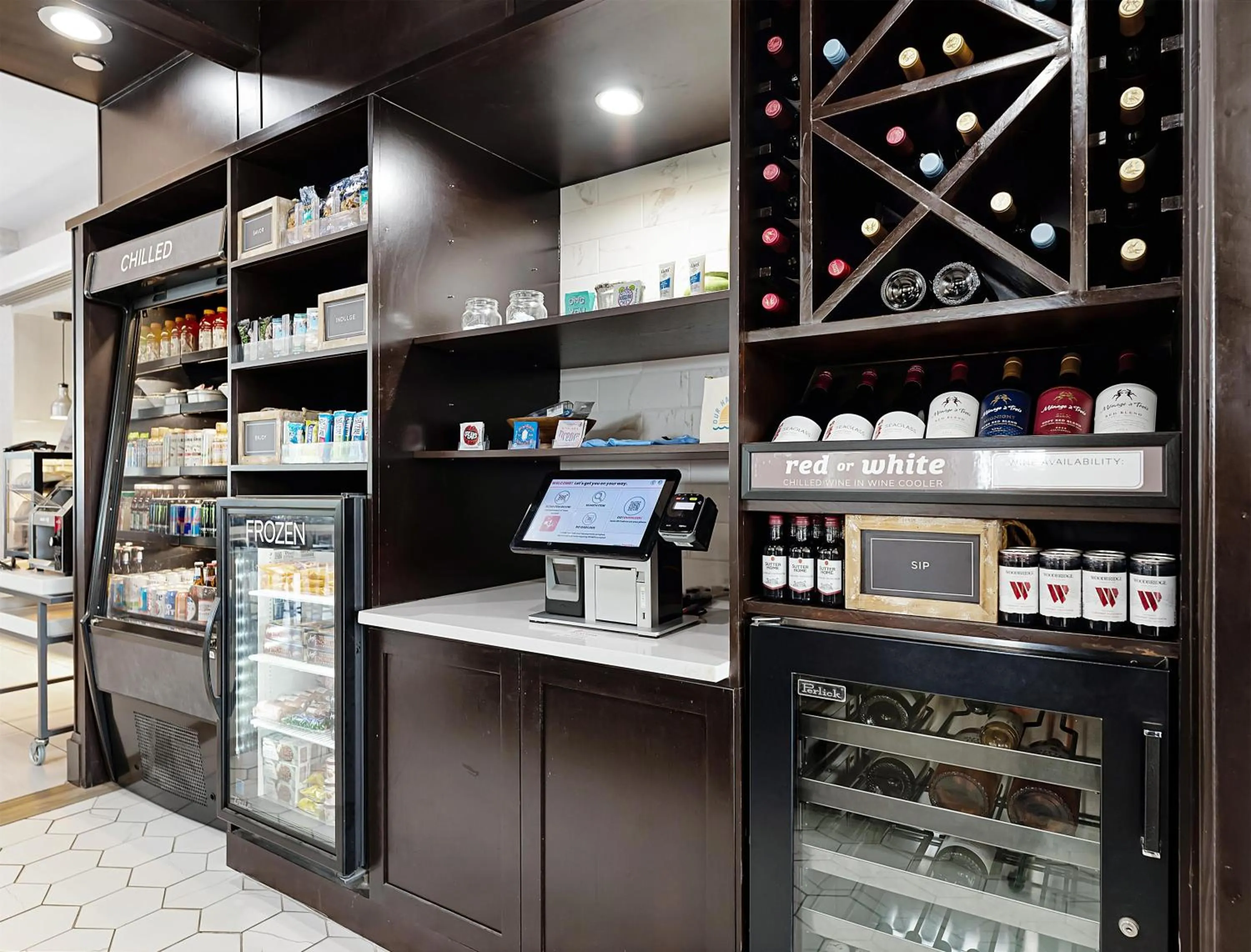 Restaurant/places to eat in Hilton Garden Inn New Braunfels