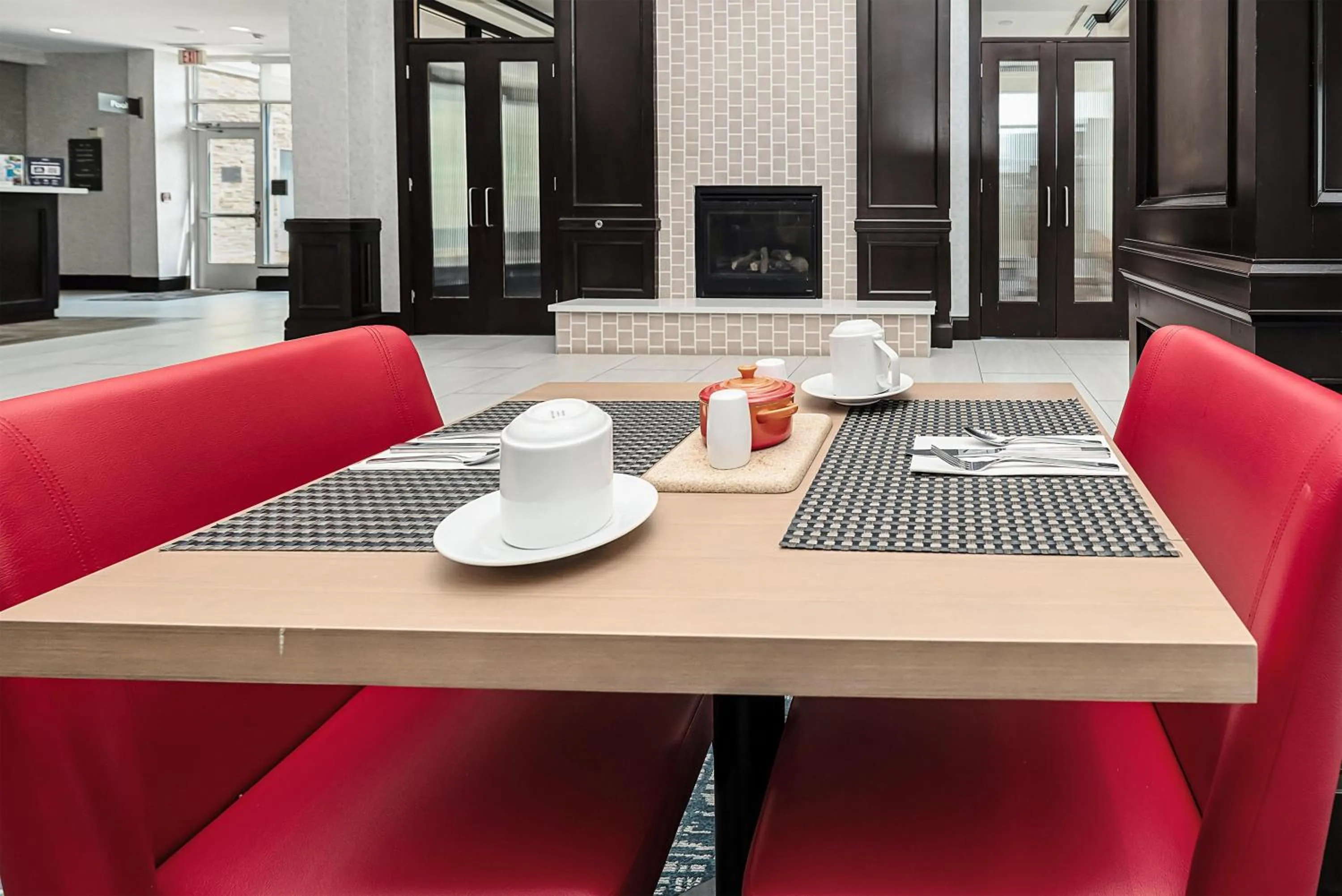 Restaurant/places to eat in Hilton Garden Inn New Braunfels