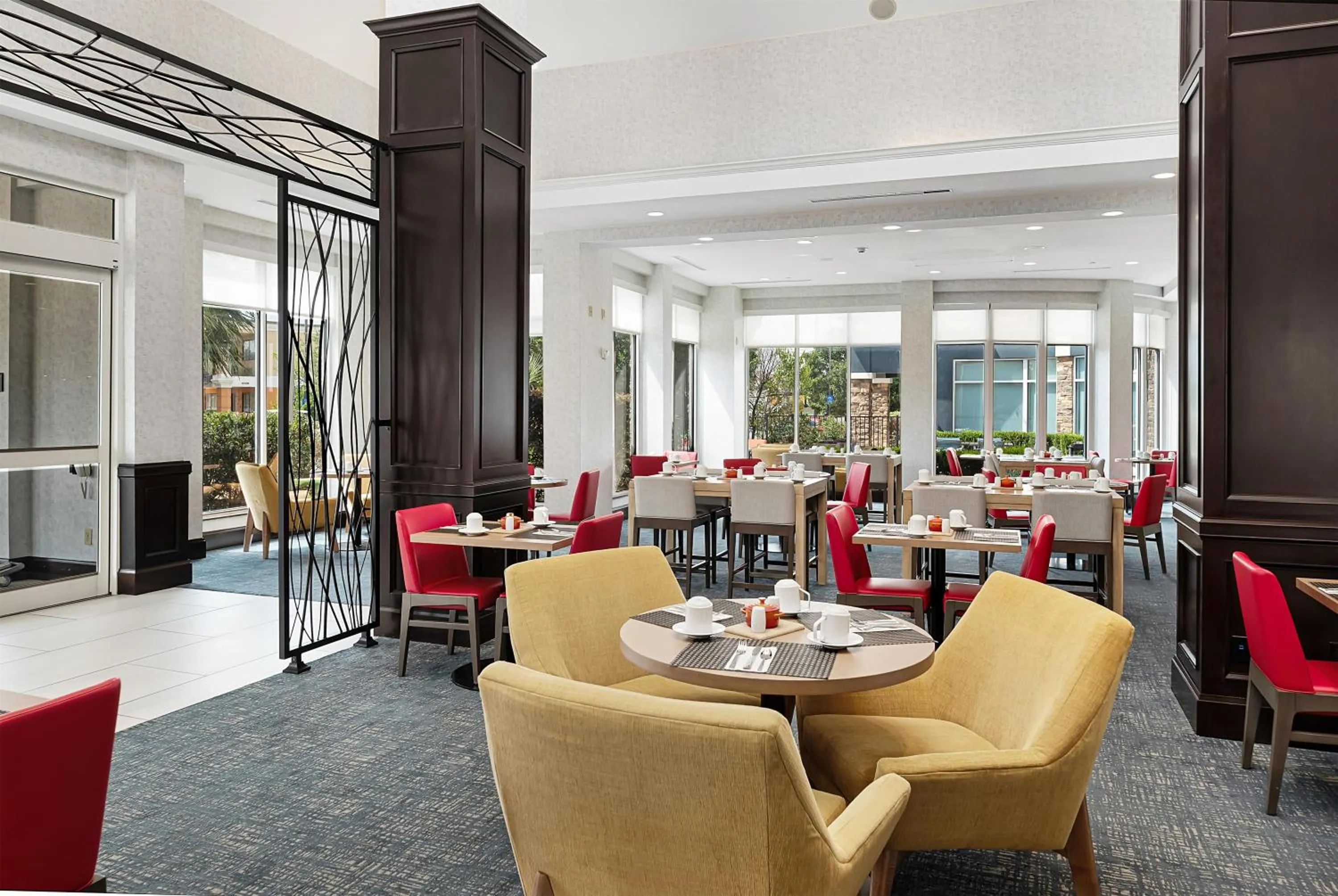 Restaurant/places to eat in Hilton Garden Inn New Braunfels