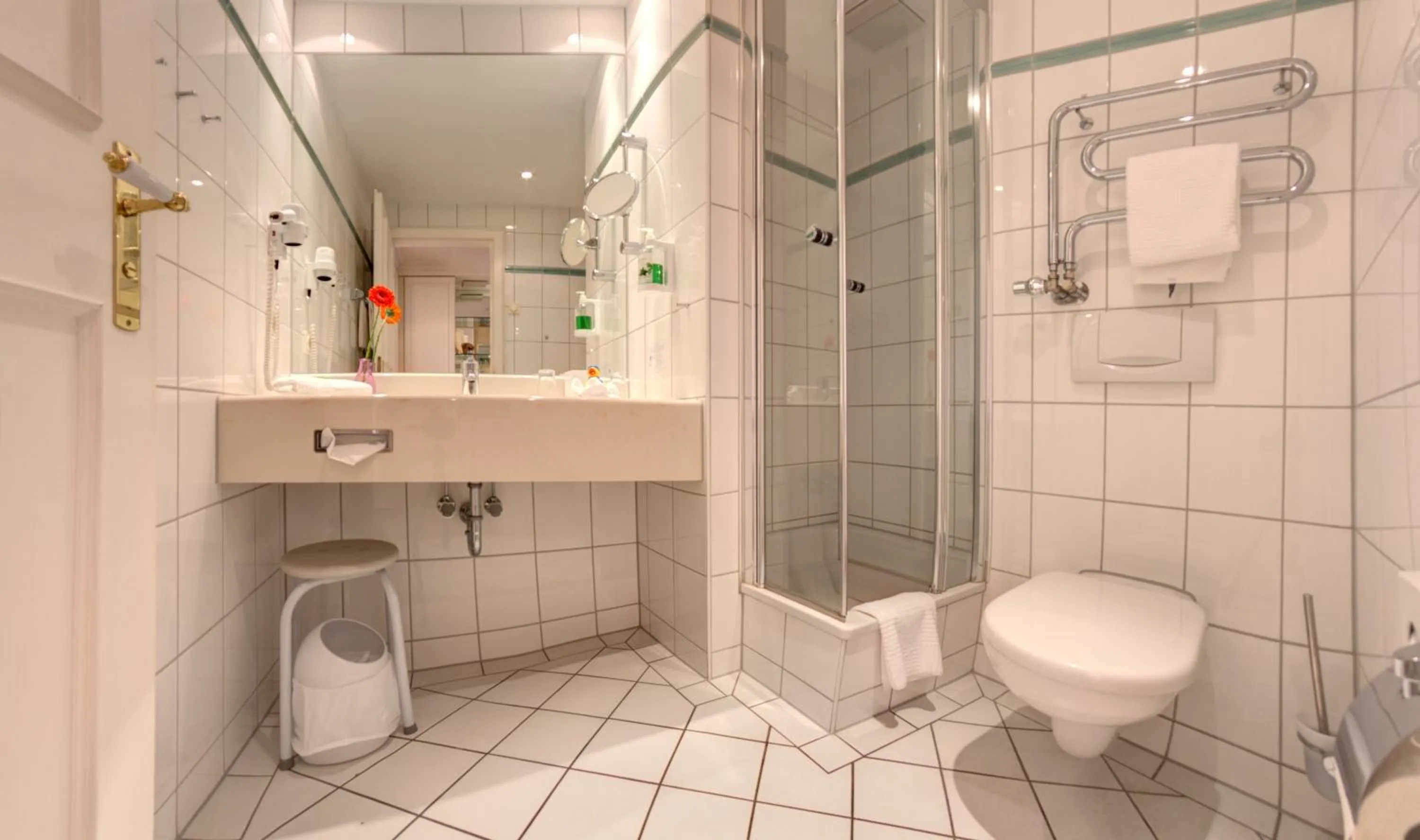 Shower in Strandhotel Sylt Westerland