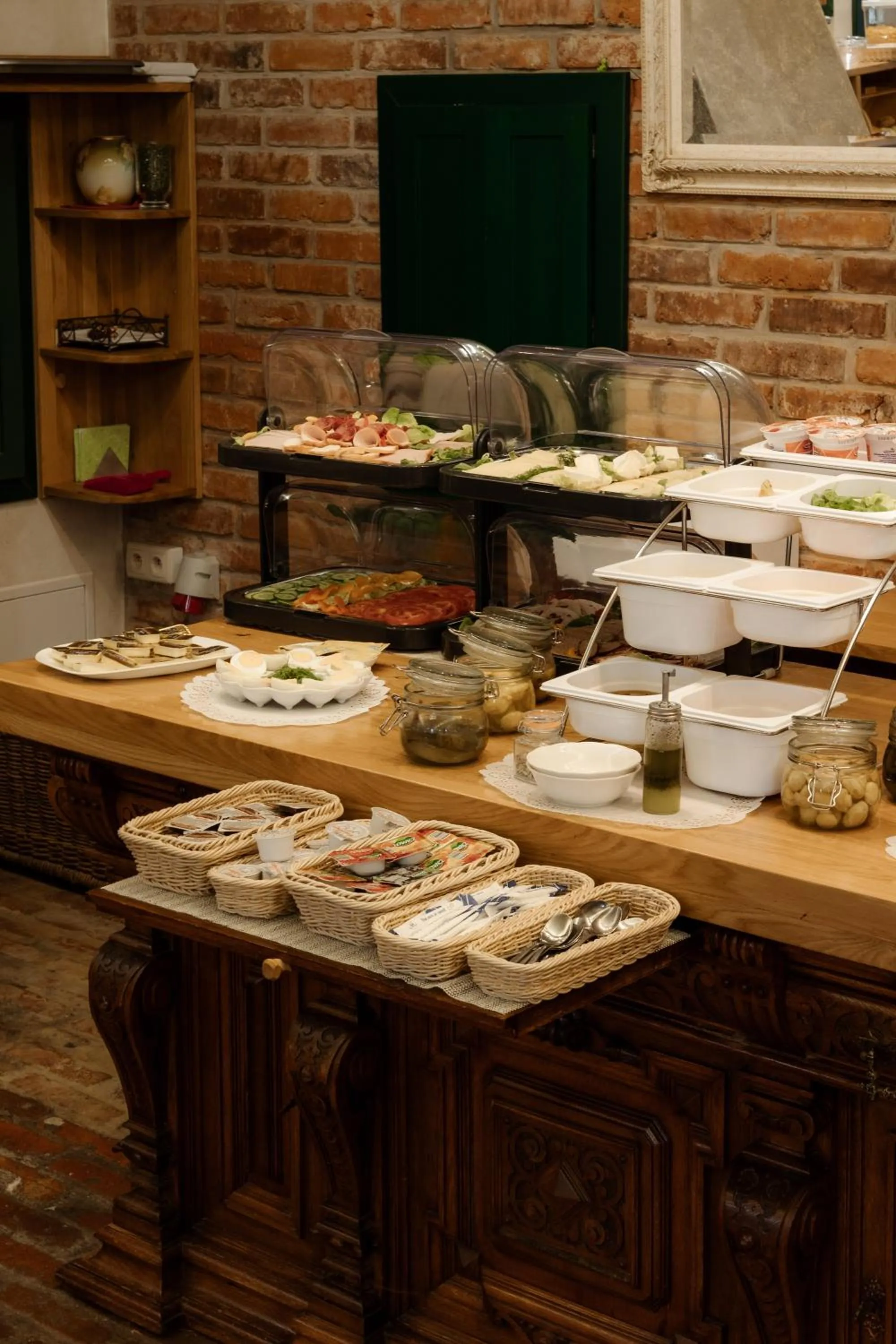 Food and drinks in Dom Potok