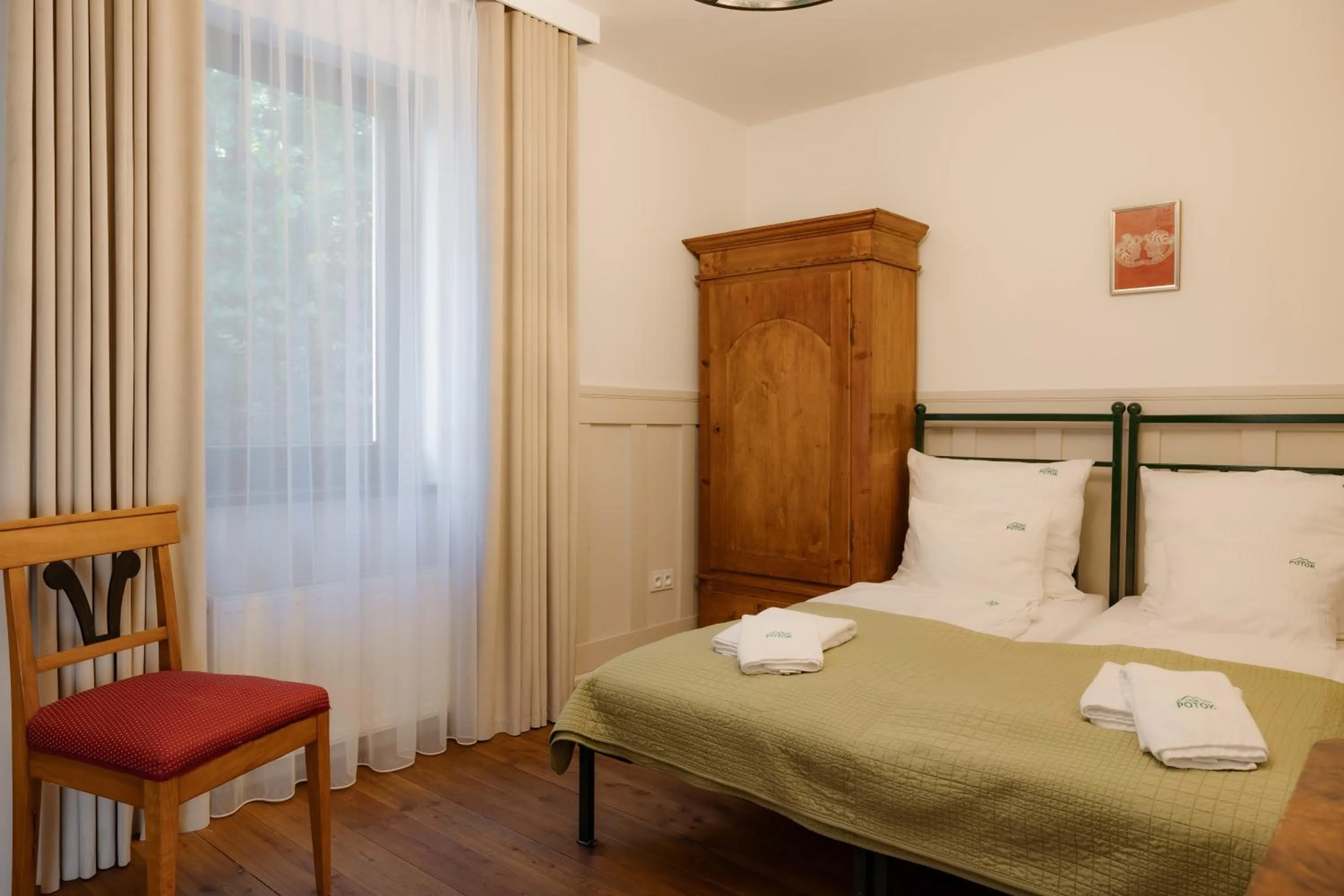 TV and multimedia, Bed in Dom Potok