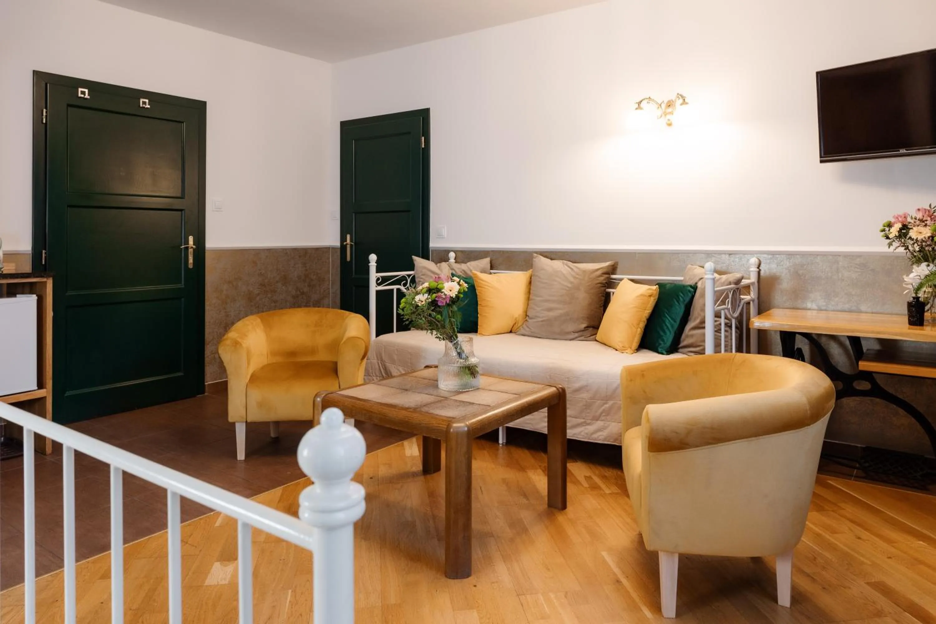 TV and multimedia in Dom Potok