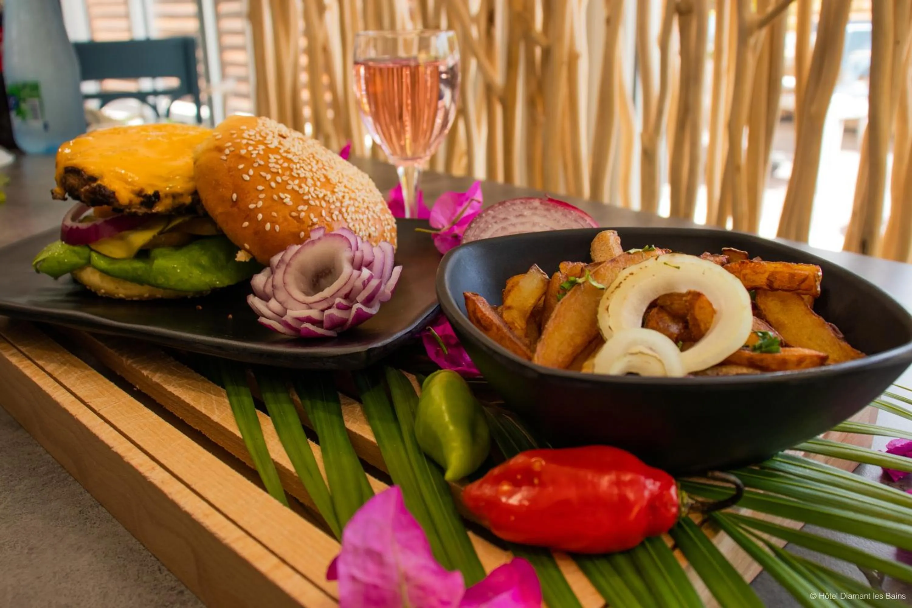 Restaurant/places to eat in Diamant les bains - Résidence Hôtelière