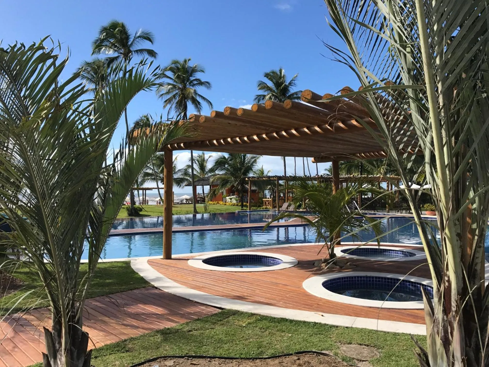 Pool view in Resort Tororomba