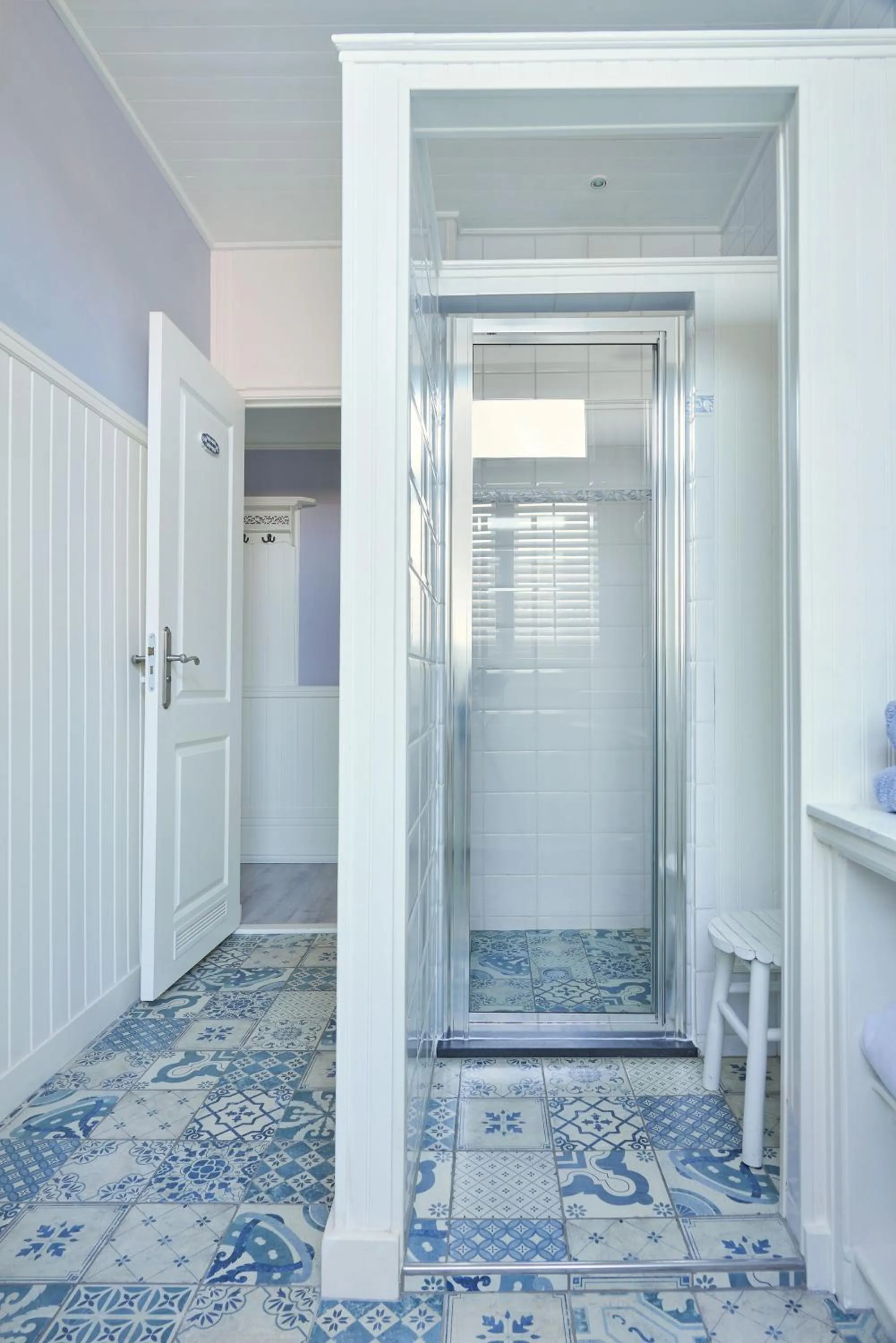 Shower in Vondelpark House B&B